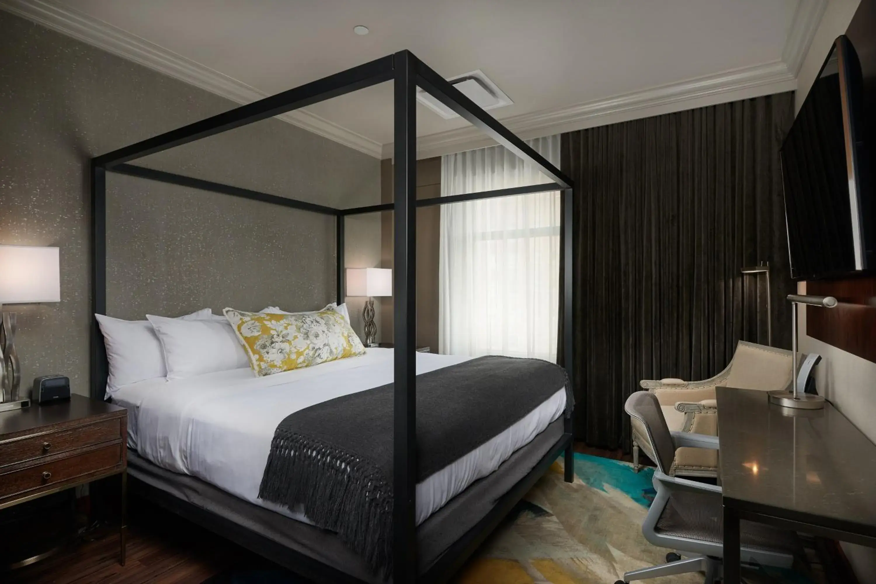 Photo of the whole room, Bed in The Merrill Hotel & Conference Center, Muscatine, a Tribute Portfolio Hotel Photo of the whole room, Bed in The Merrill Hotel & Conference Center, Muscatine, a Tribute Portfolio Hotel