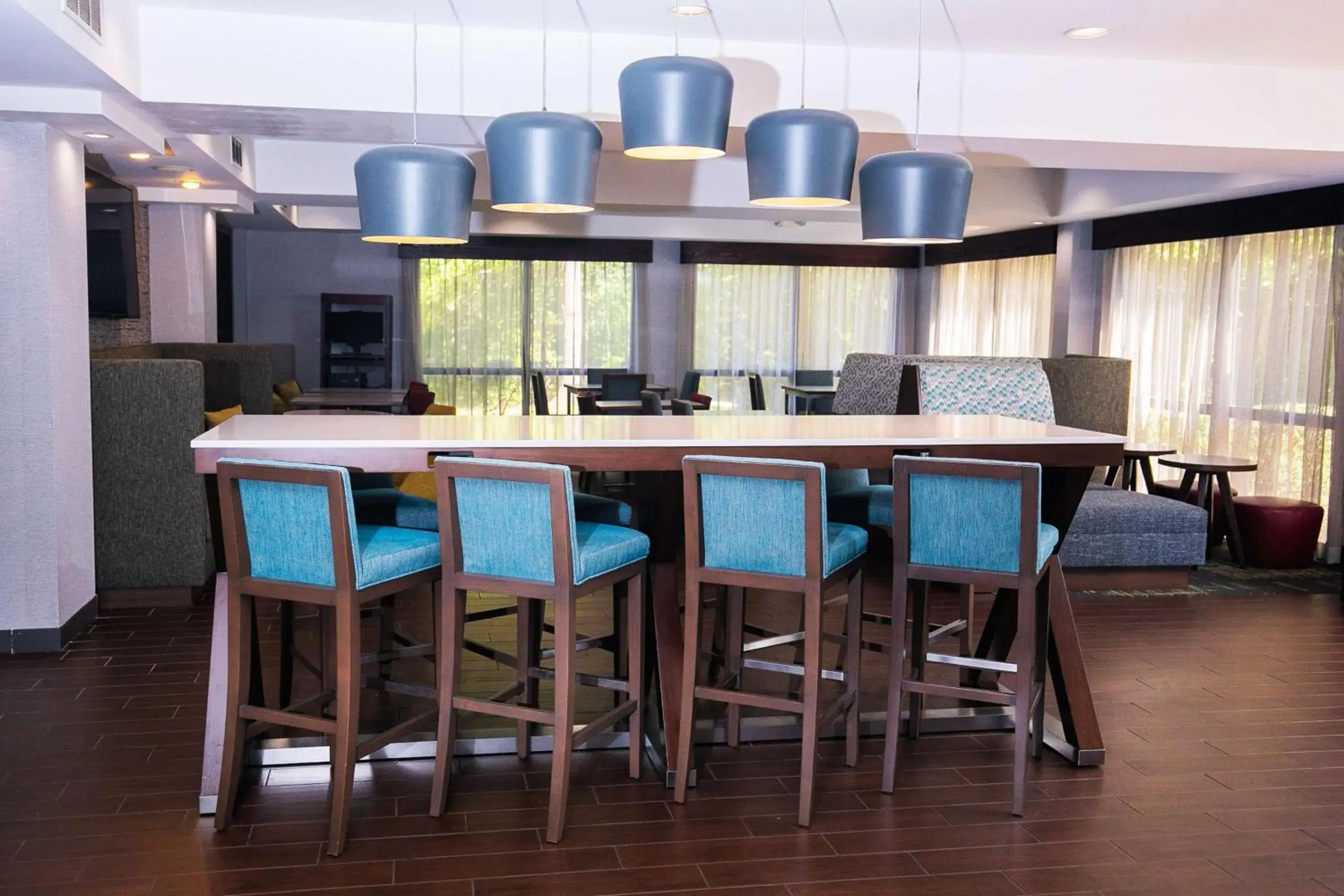 Lobby or reception in Hampton Inn Pickwick Dam-At Shiloh Falls Lobby or reception in Hampton Inn Pickwick Dam-At Shiloh Falls