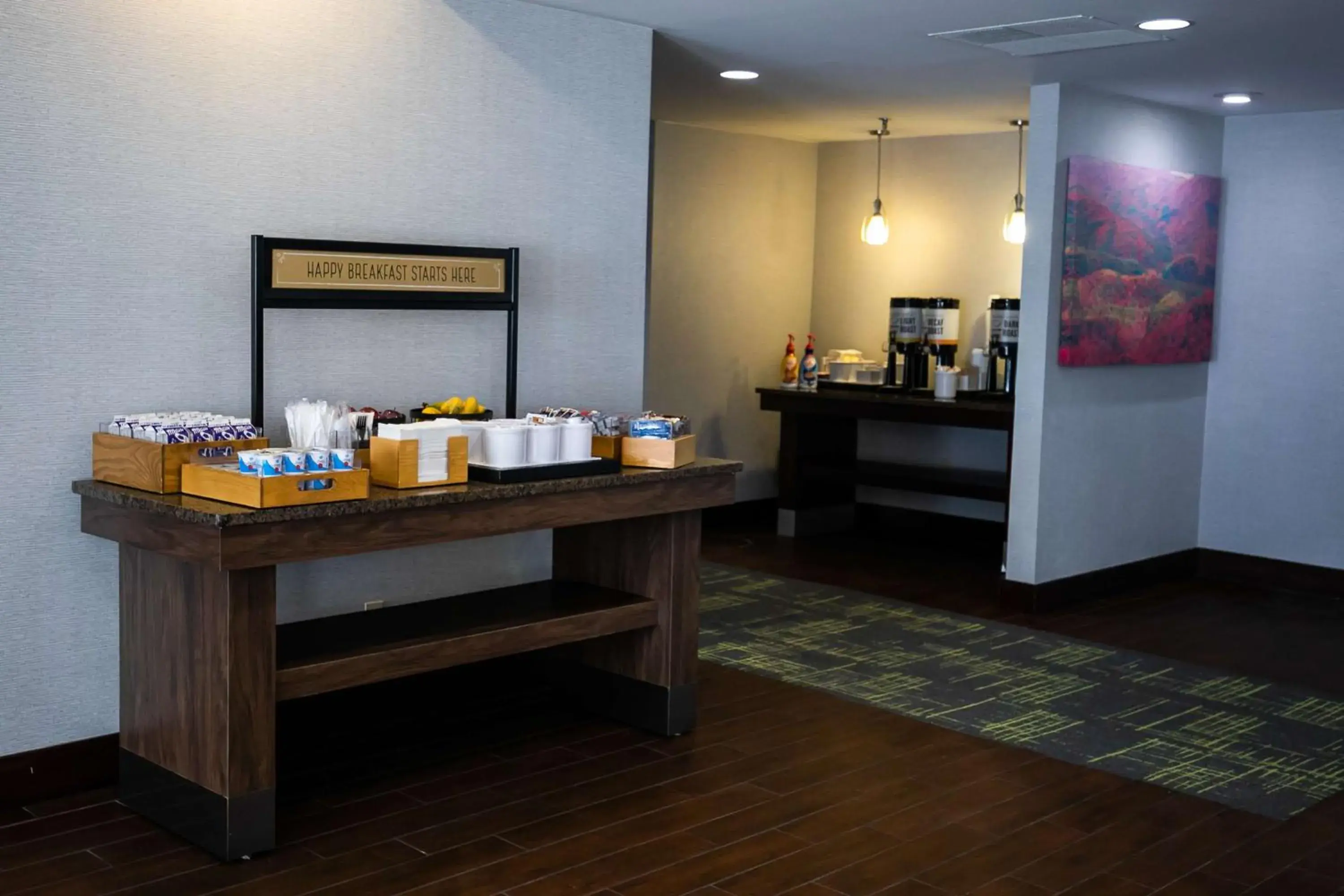 Breakfast in Hampton Inn Pickwick Dam-At Shiloh Falls Breakfast in Hampton Inn Pickwick Dam-At Shiloh Falls