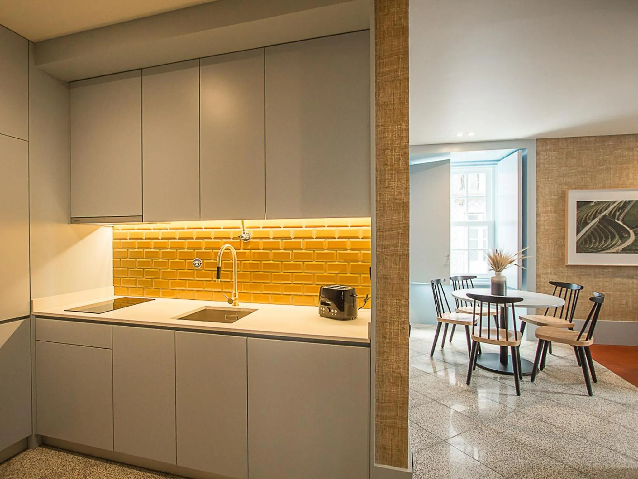 Kitchen or kitchenette in Apartamentos The Arc Carrís