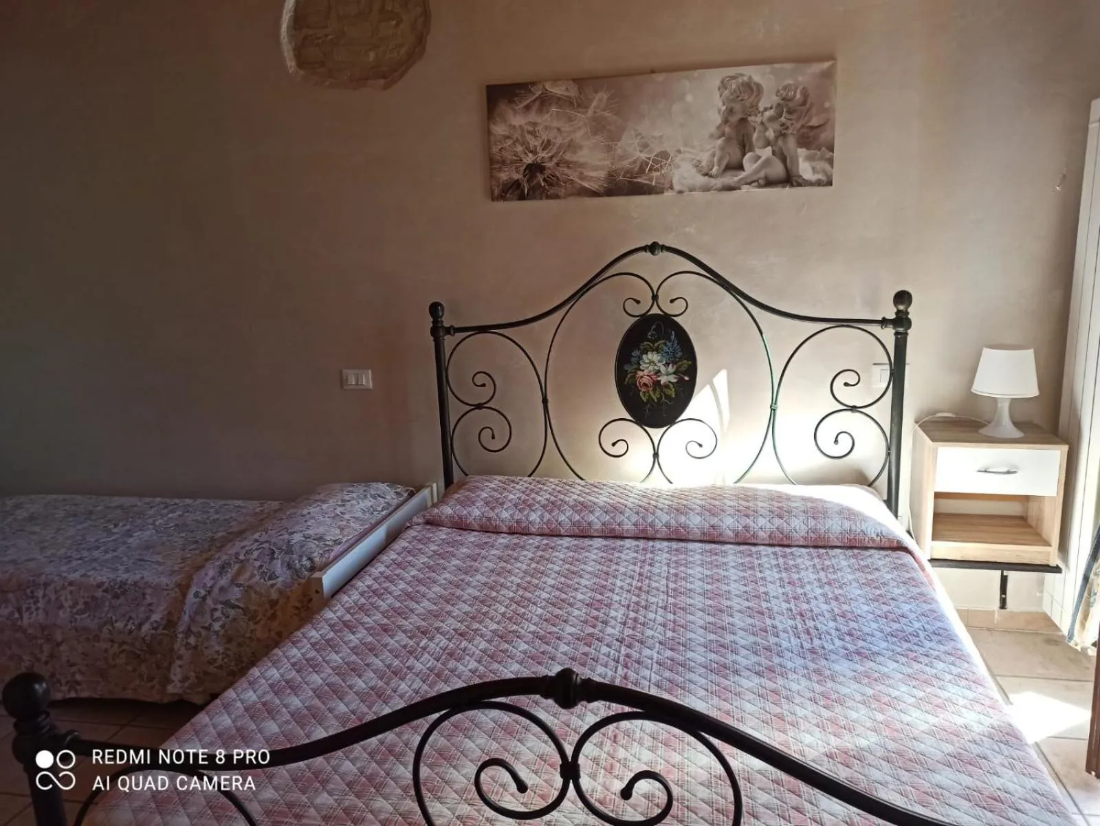 Bed in Bed & Breakfast Onda Blu