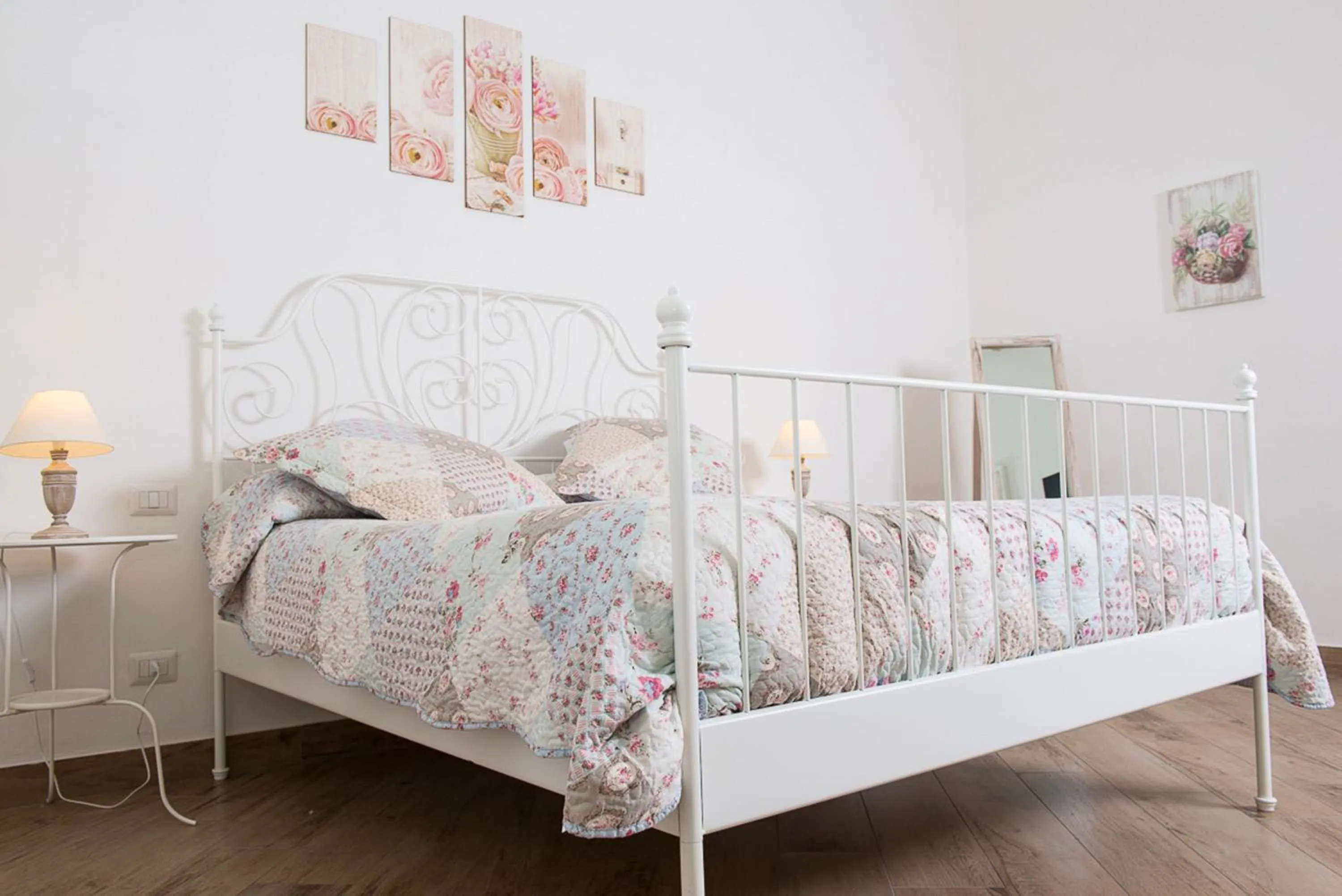 Bed in Maison la Mitra - Dimore Partenopee