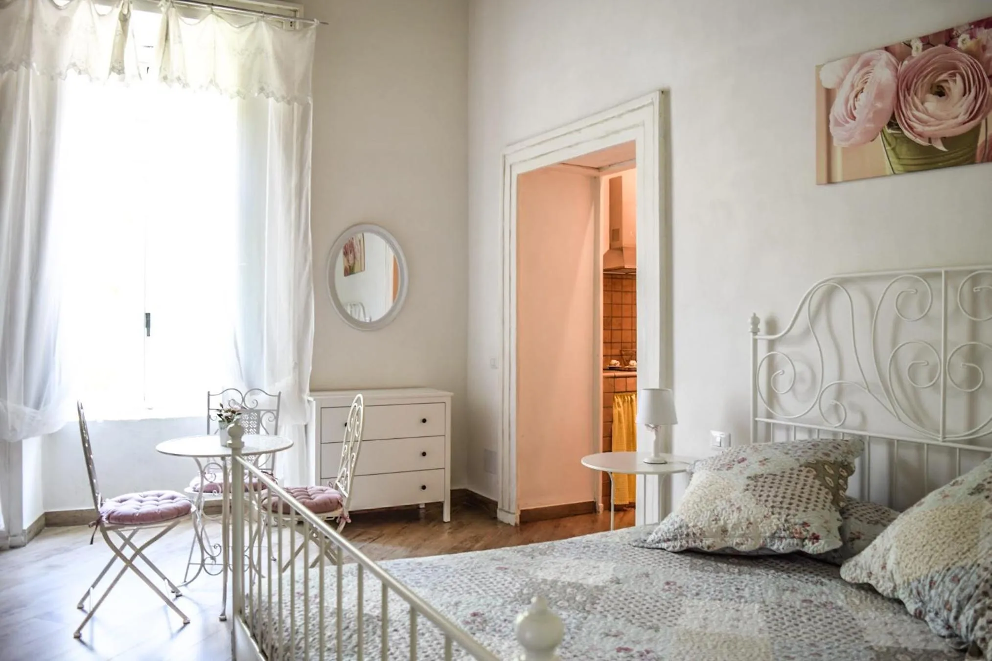 Photo of the whole room, Bed in Maison la Mitra - Dimore Partenopee