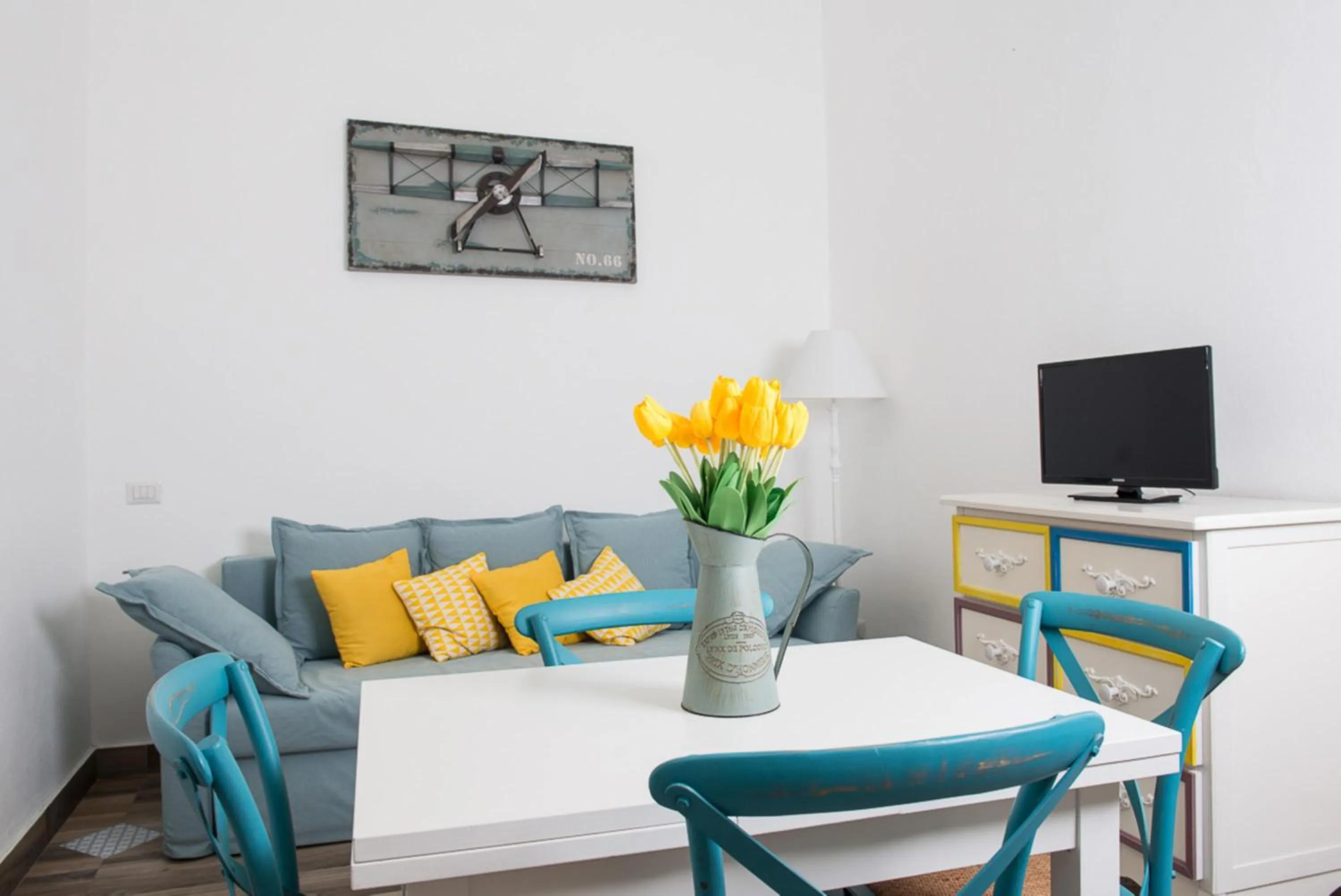 Dining area in Maison la Mitra - Dimore Partenopee