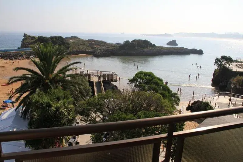 Triple Room with Sea View in Hotel Alfar Triple Room with Sea View in Hotel Alfar