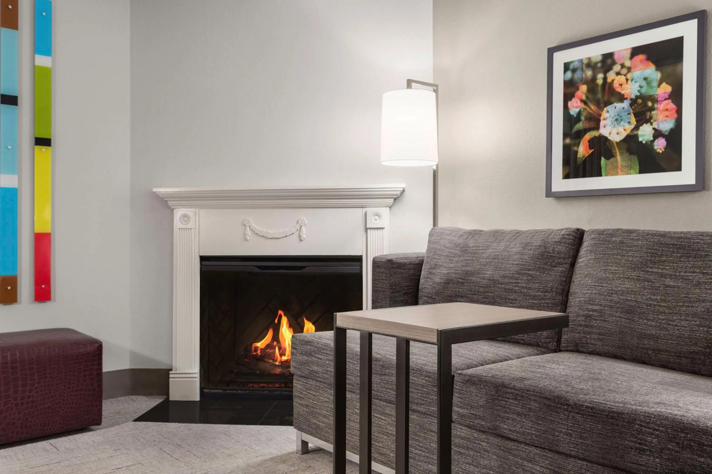 Living room in Hampton Inn Quakertown