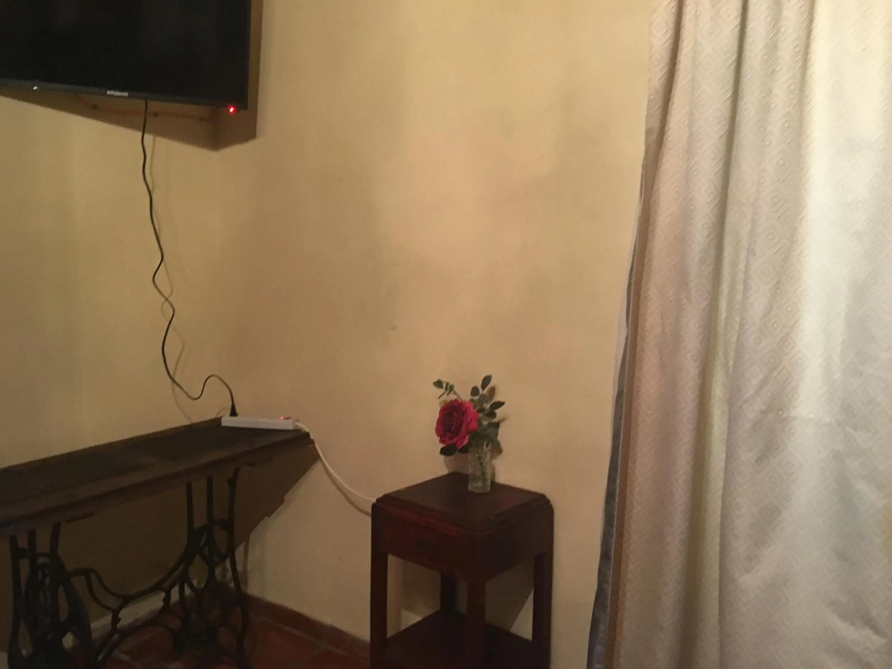 Hostal Doña Carlota Hotel