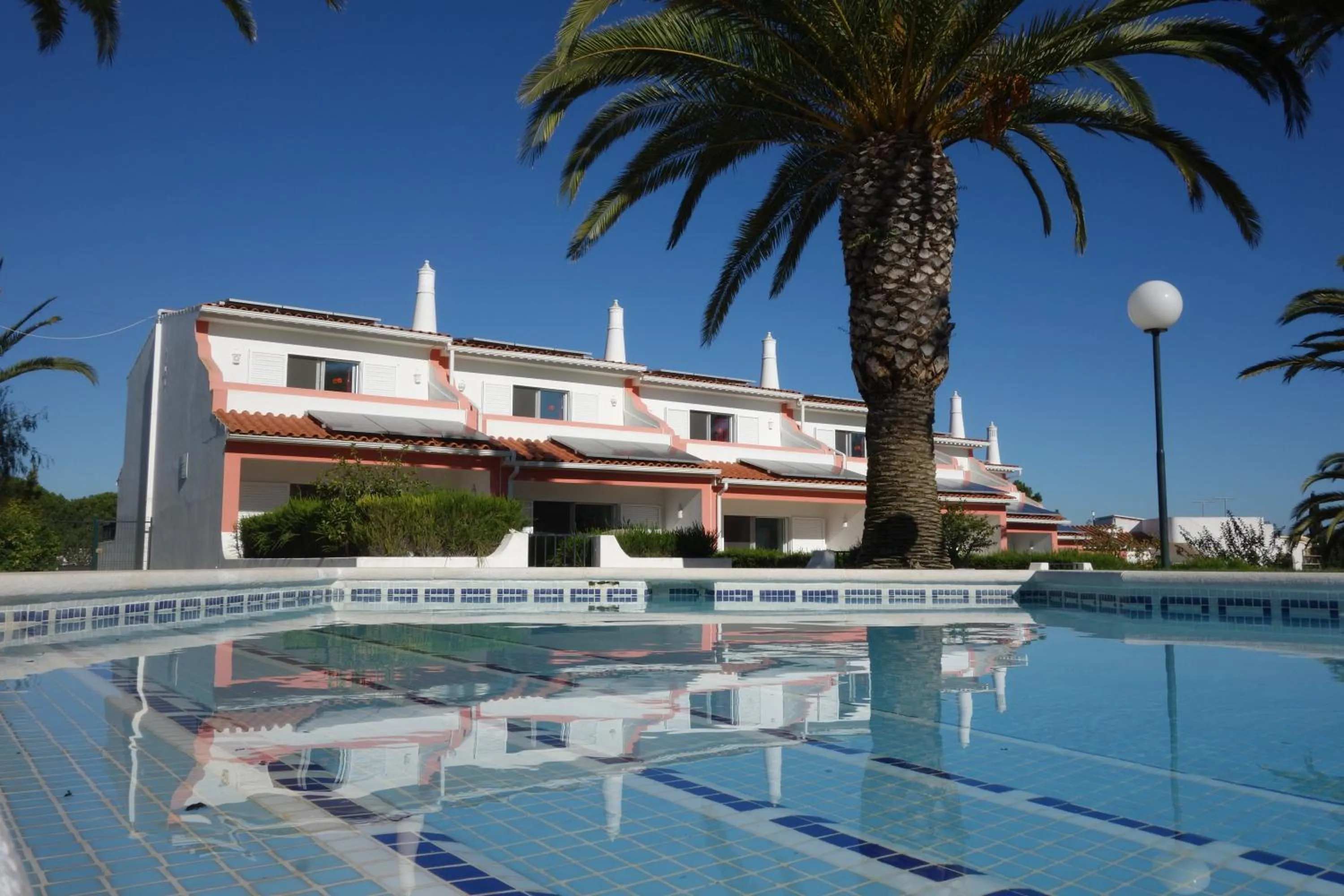 Property building in Moradias Villas Joinal