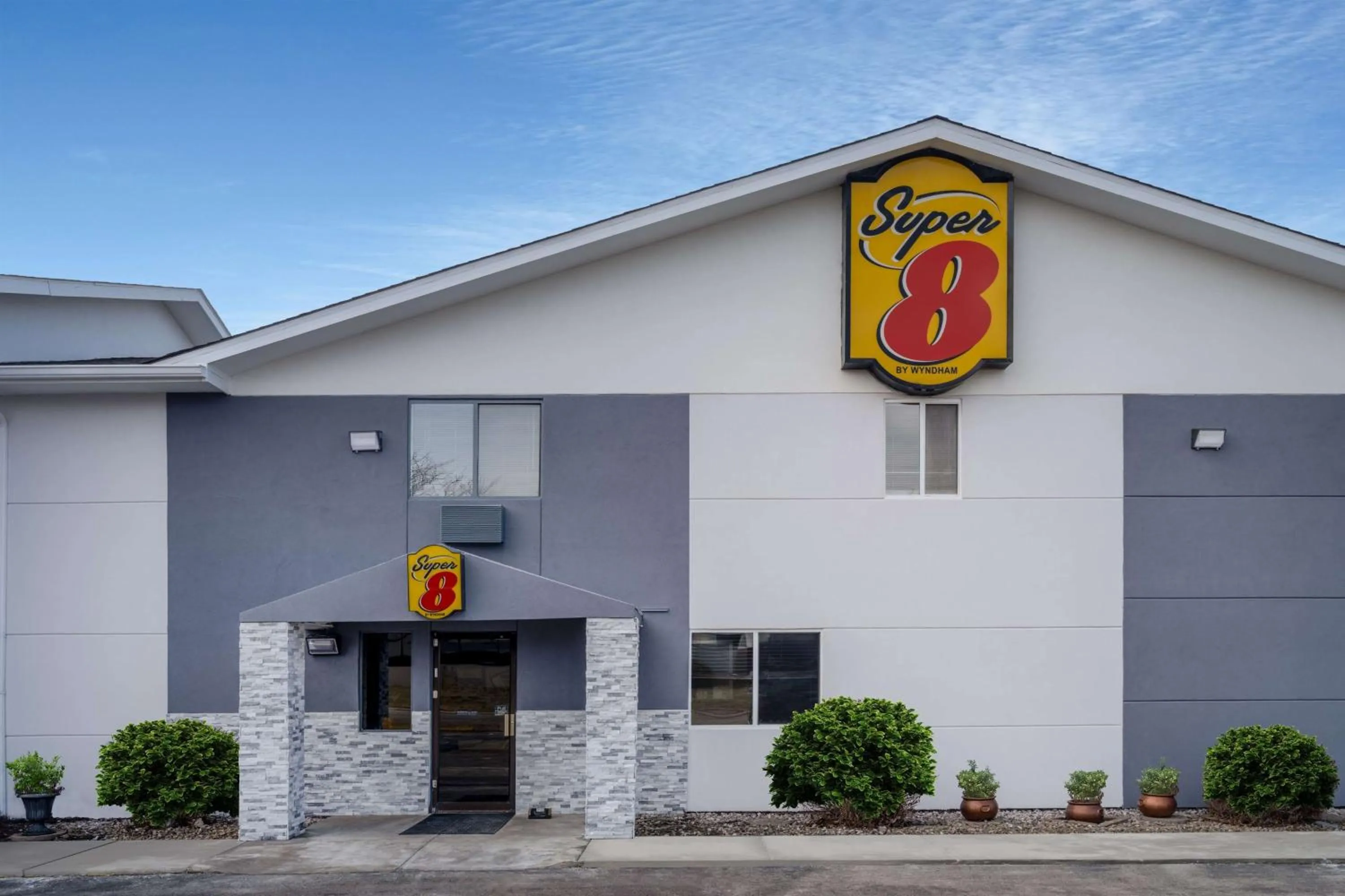 Property building in Super 8 by Wyndham Merrillville