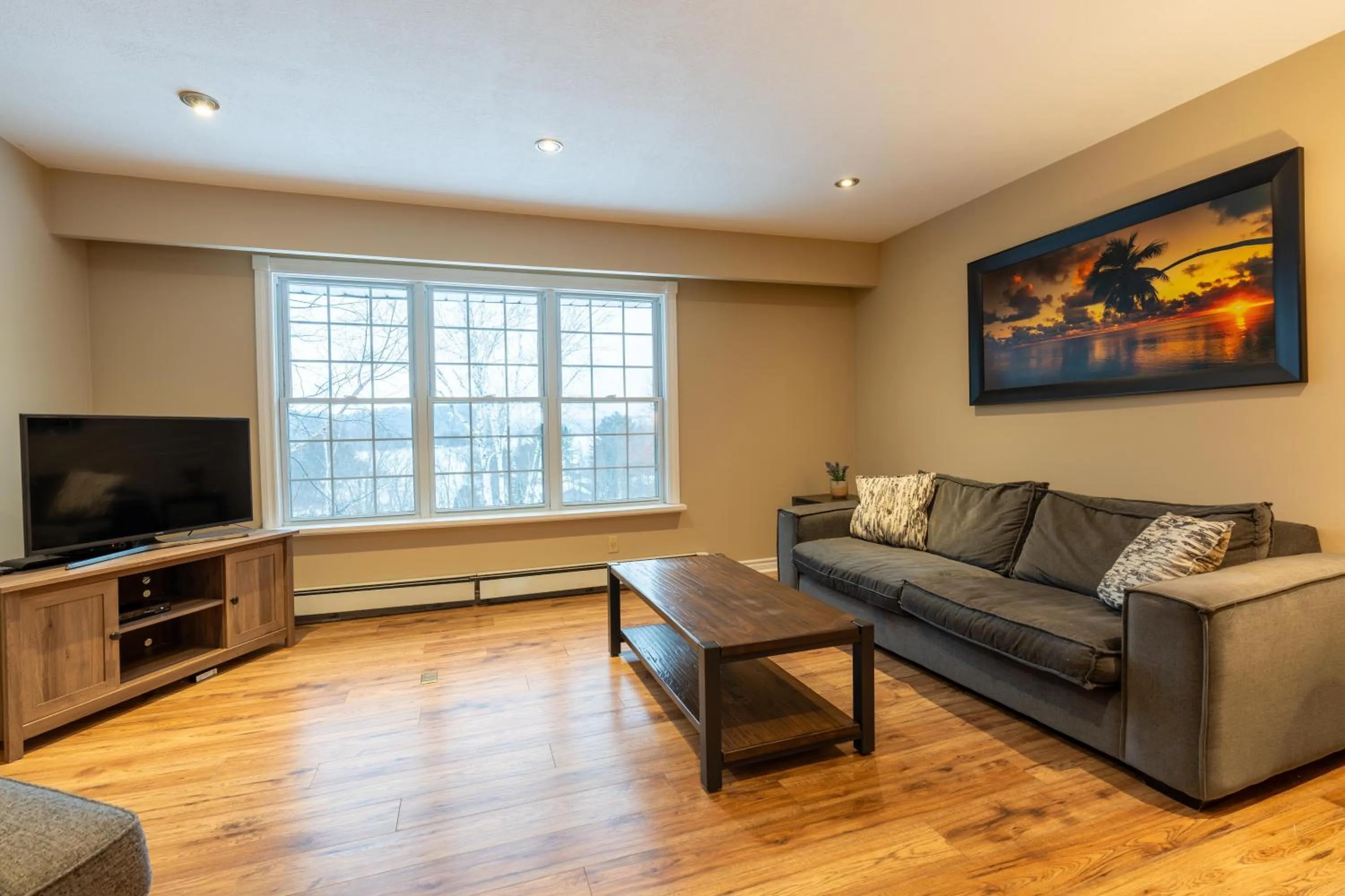 Living room in Blue Water Acres