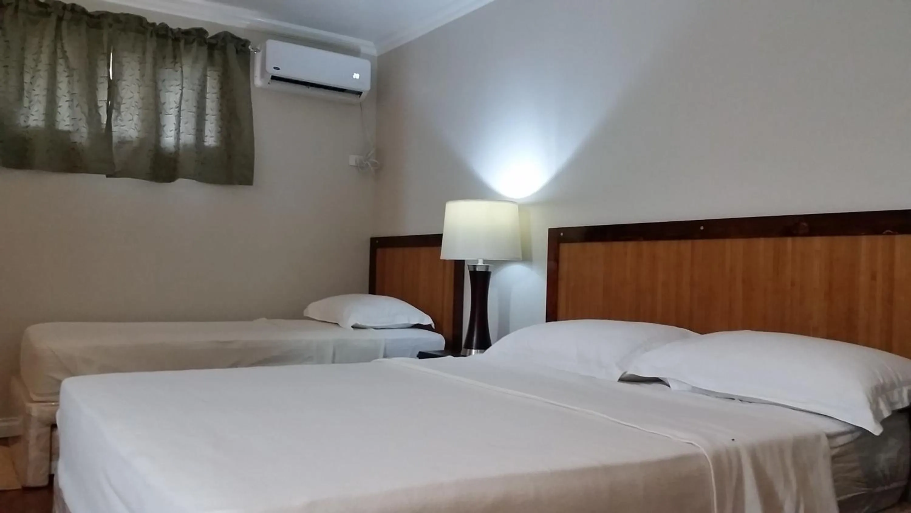 Bed in Villa de Babat