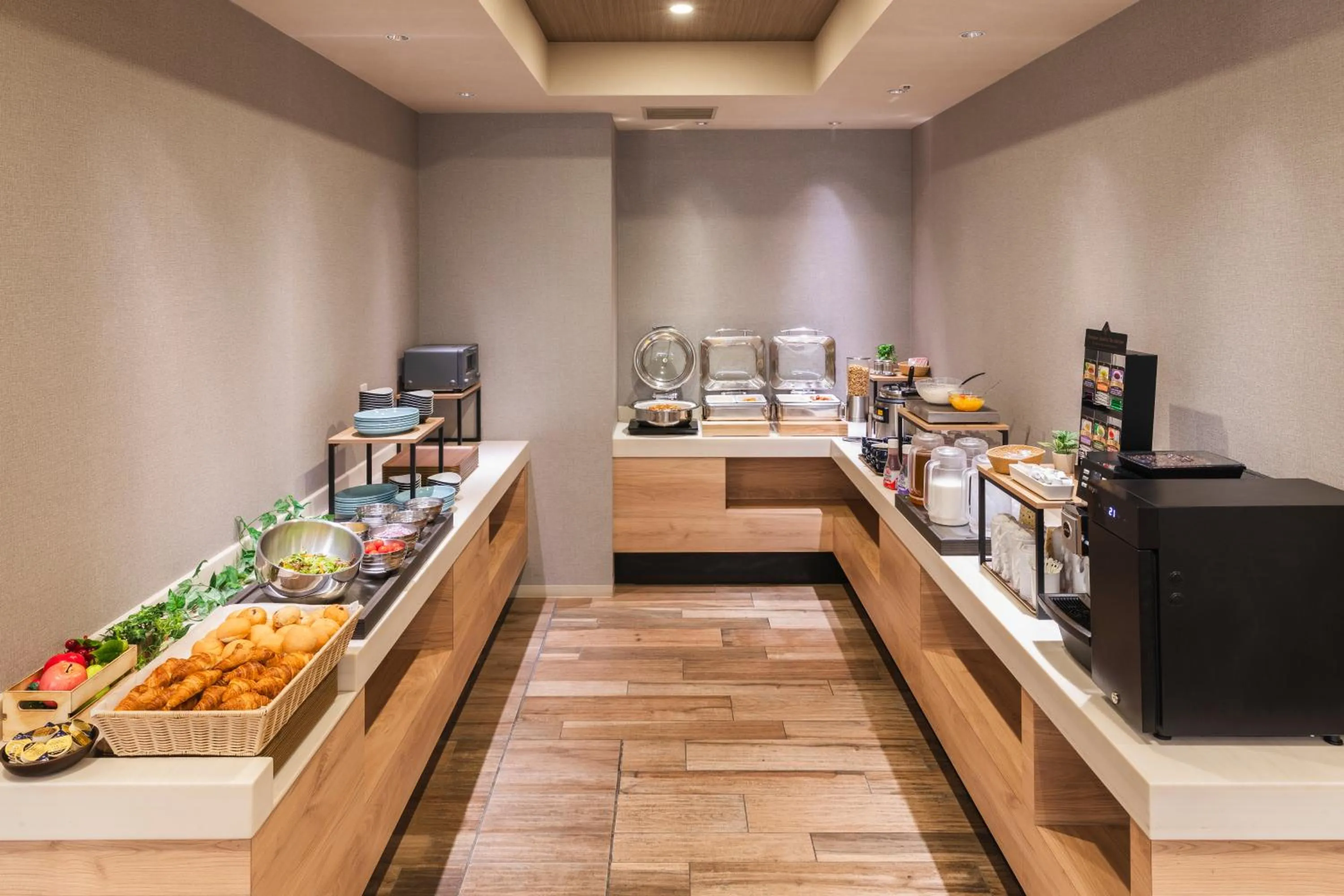 Breakfast in Sotetsu Fresa Inn Tokyo Kanda