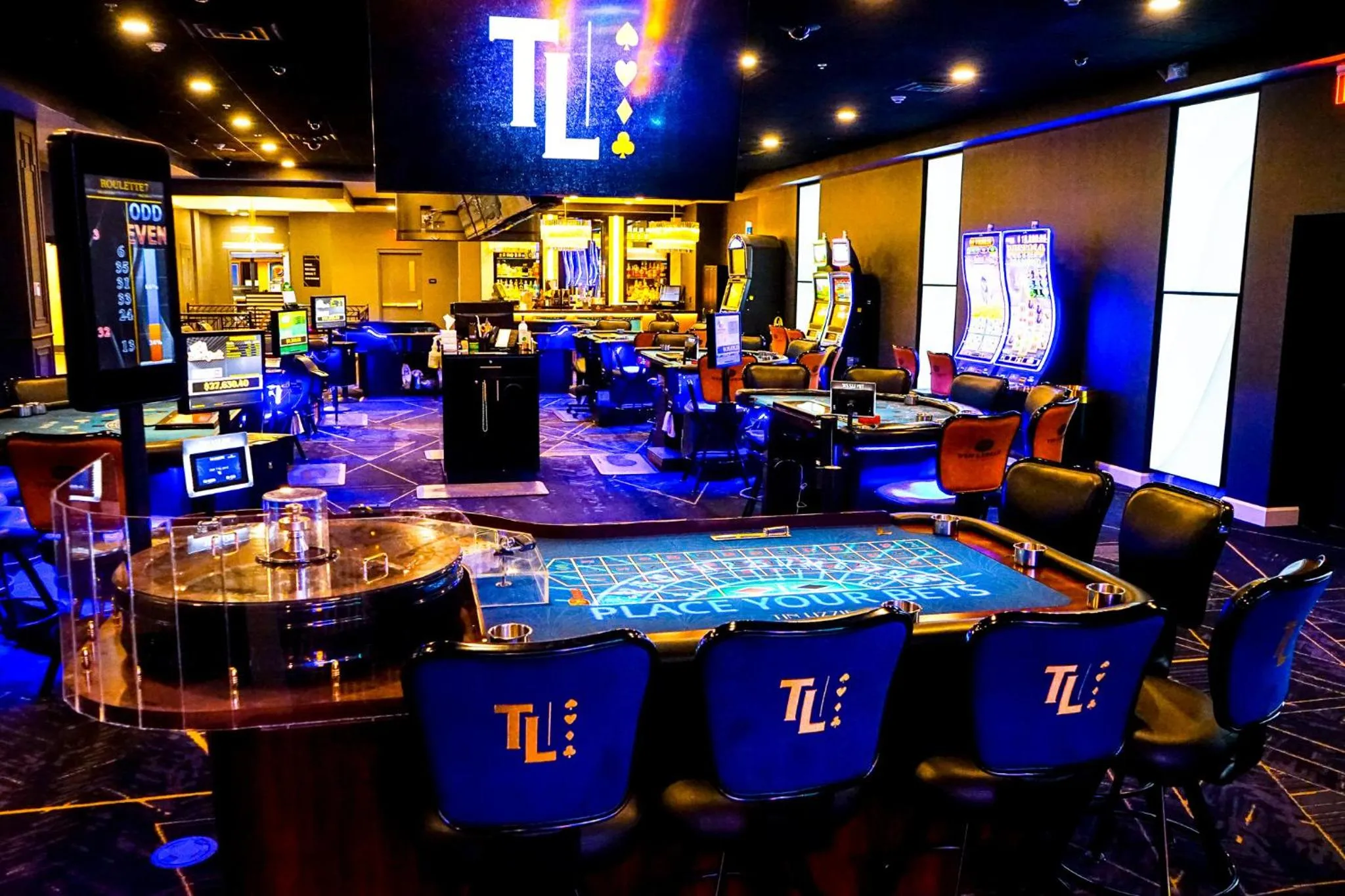 Casino in Hampton Inn at Tin Lizzie Gaming Resort