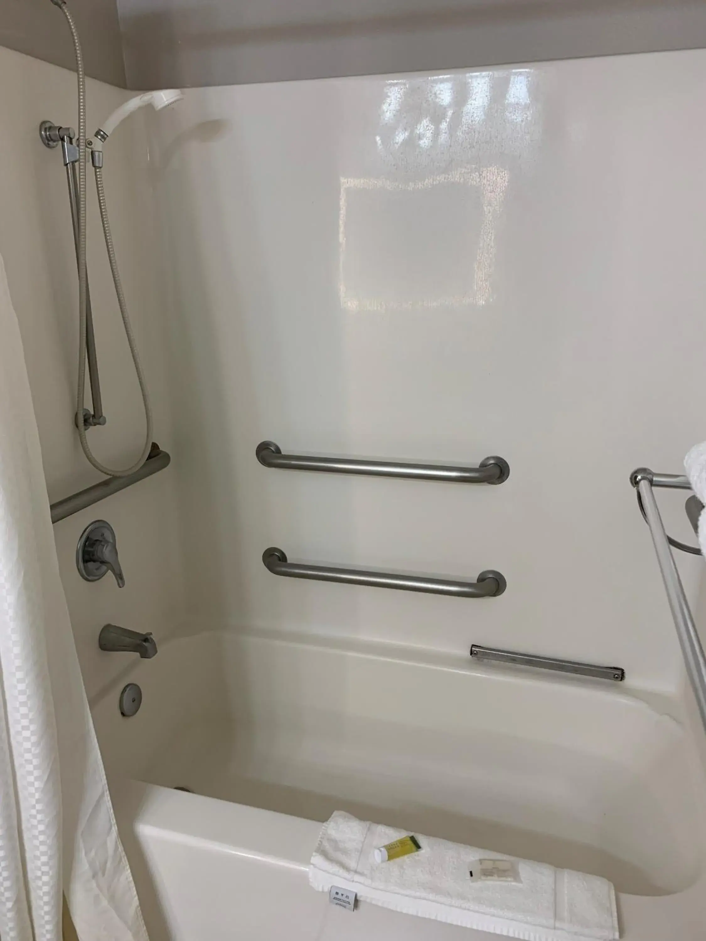 Bathroom in Days Inn by Wyndham Custer Bathroom in Days Inn by Wyndham Custer