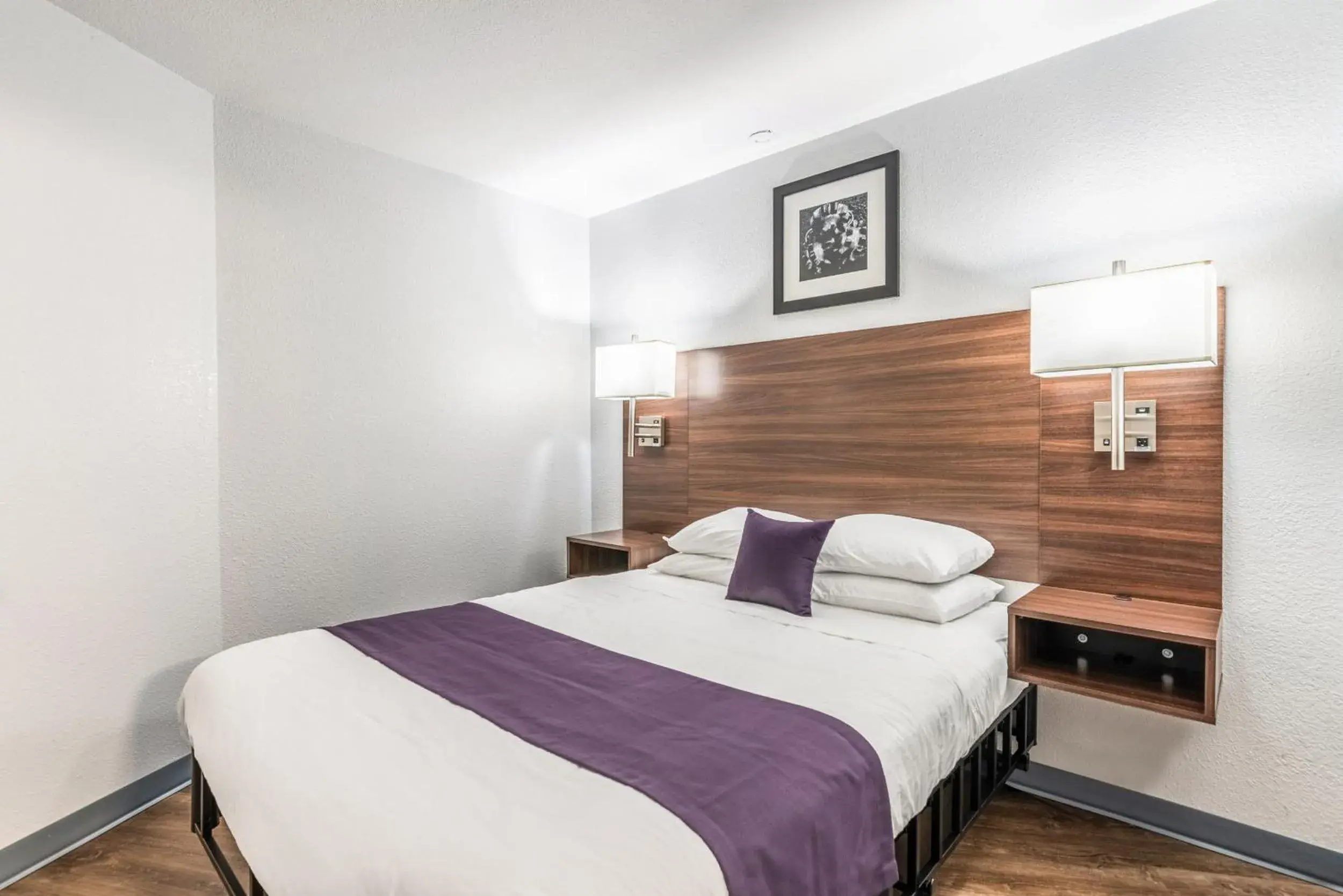 Bed in Americas Best Value Inn Searcy Bed in Americas Best Value Inn Searcy