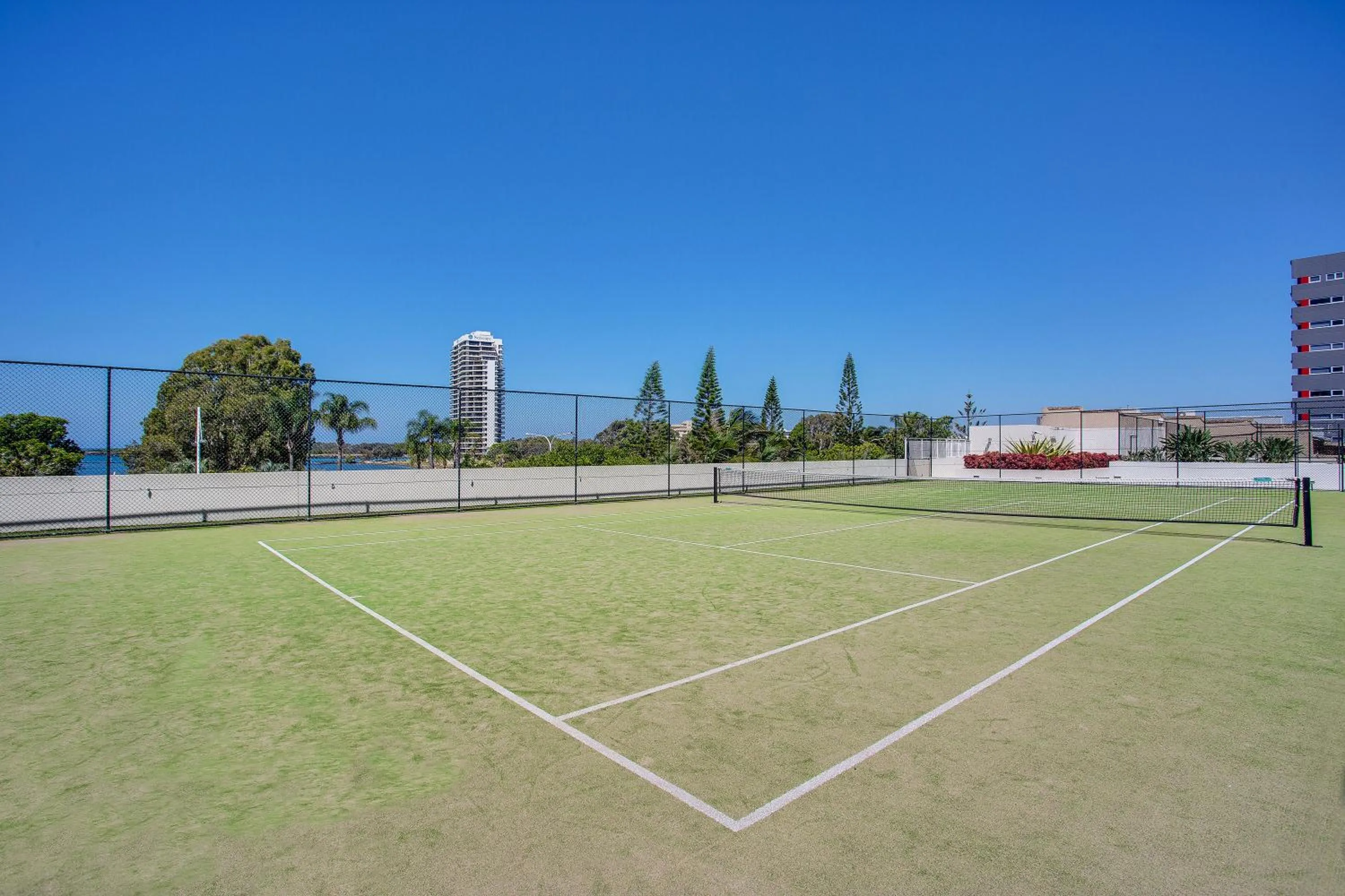 Tennis court in Mantra Twin Towns