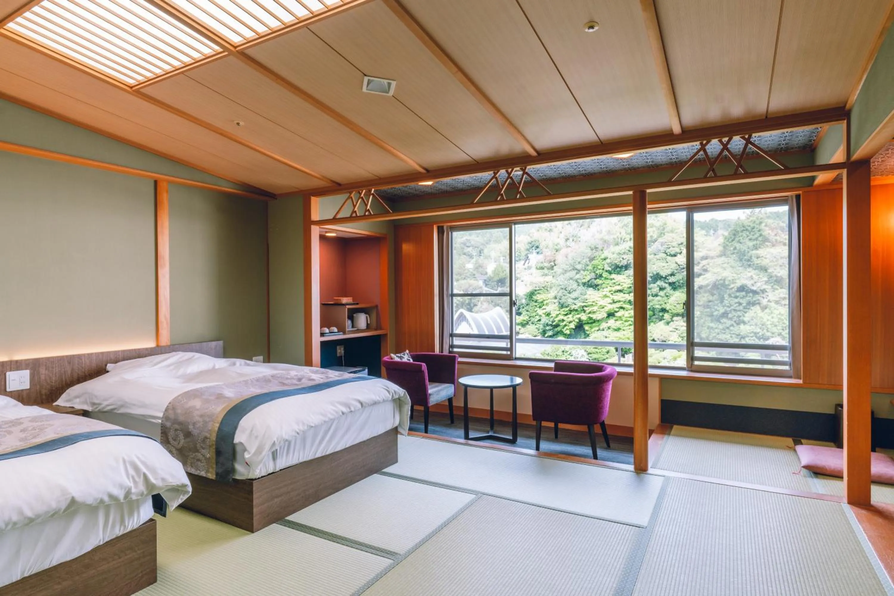 Bed in Tamatsukuri Grand Hotel Choseikaku