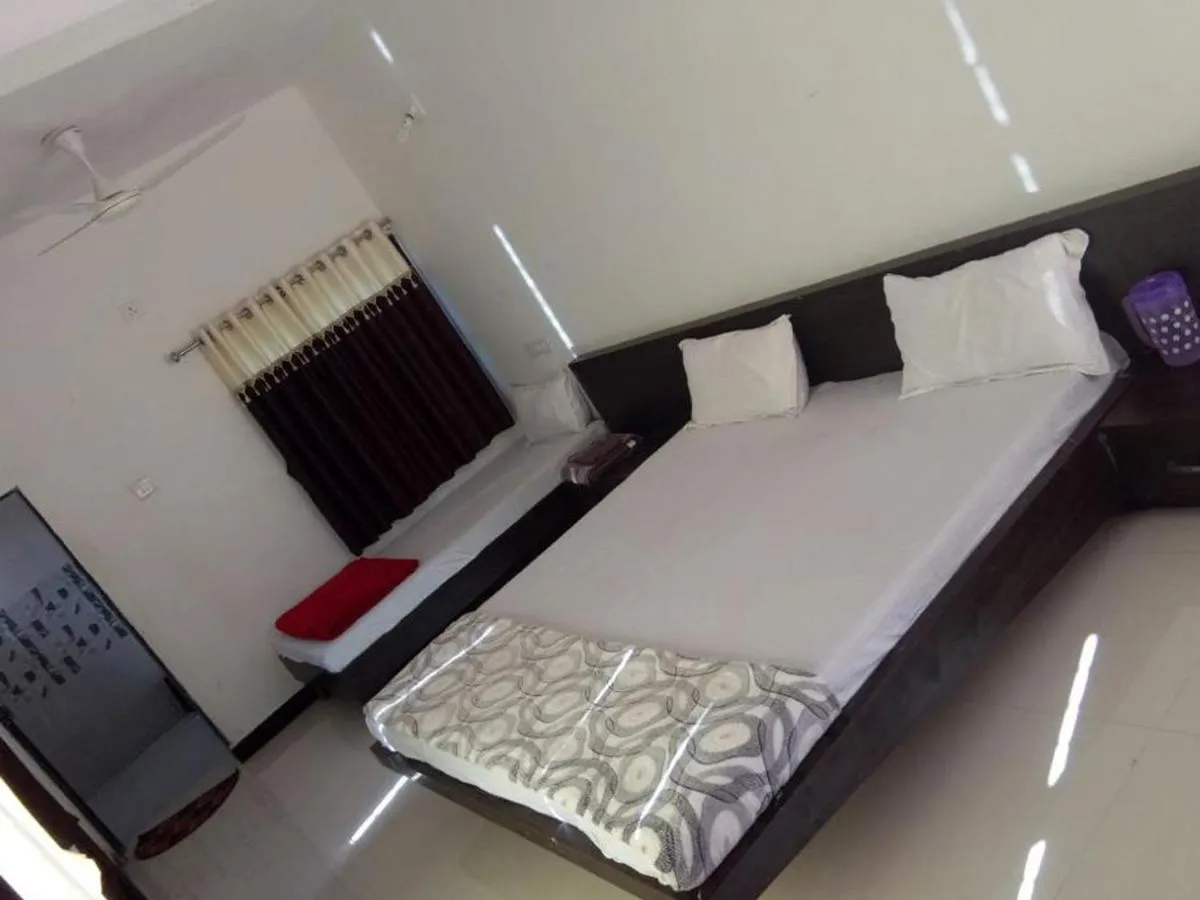  Triple Room with River View - single occupancy in Hiran Holidays