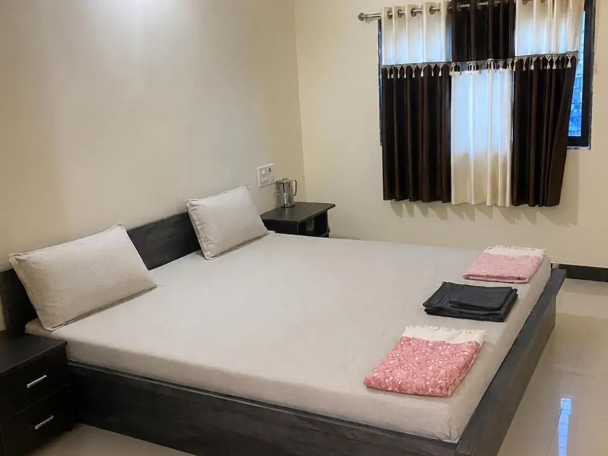 Double Room 1 - single occupancy in Hiran Holidays Double Room 1 - single occupancy in Hiran Holidays