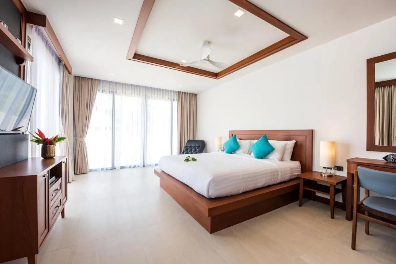 Bedroom, Bed in Penthouse Savoye