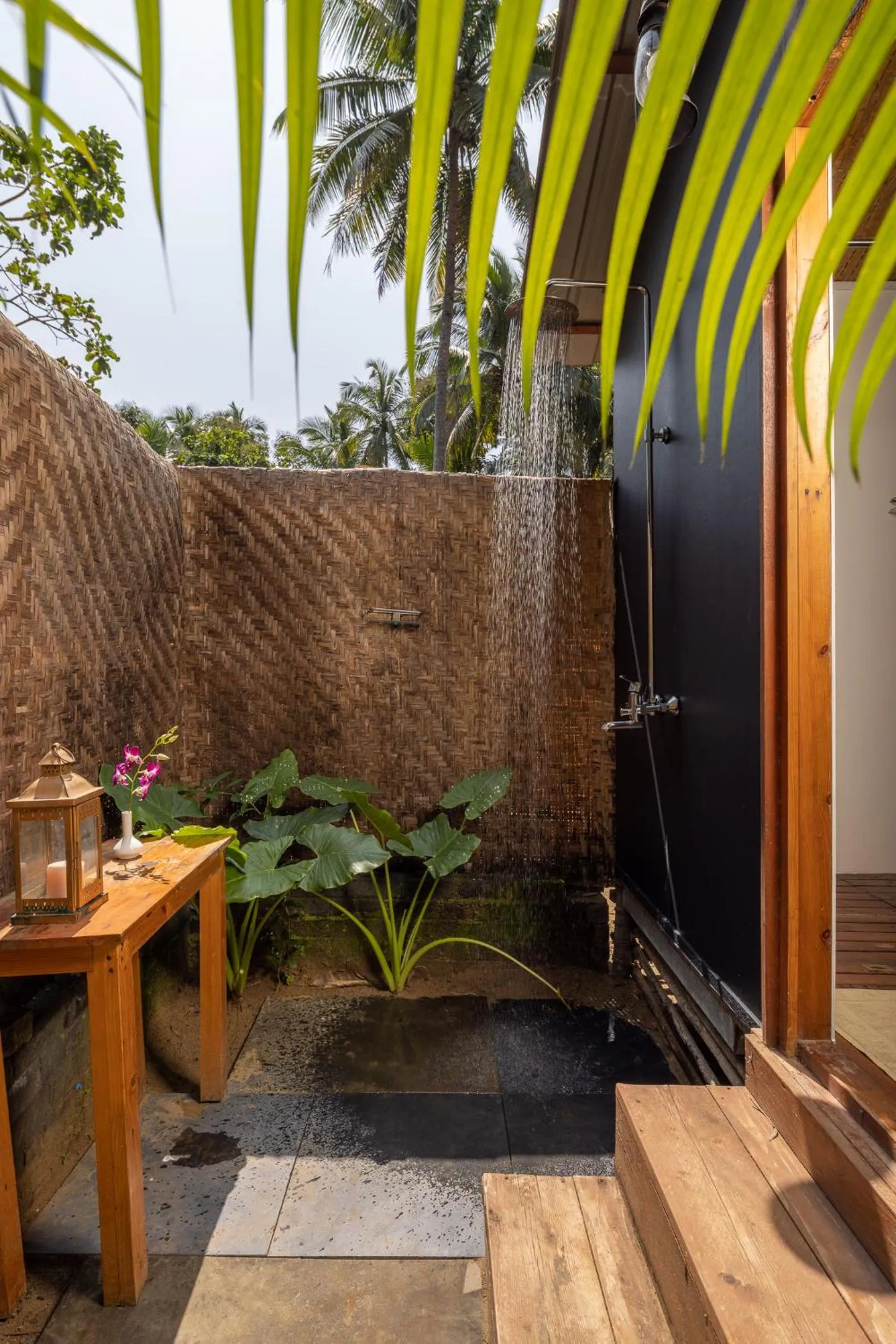 Shower in Palm Forest Palolem