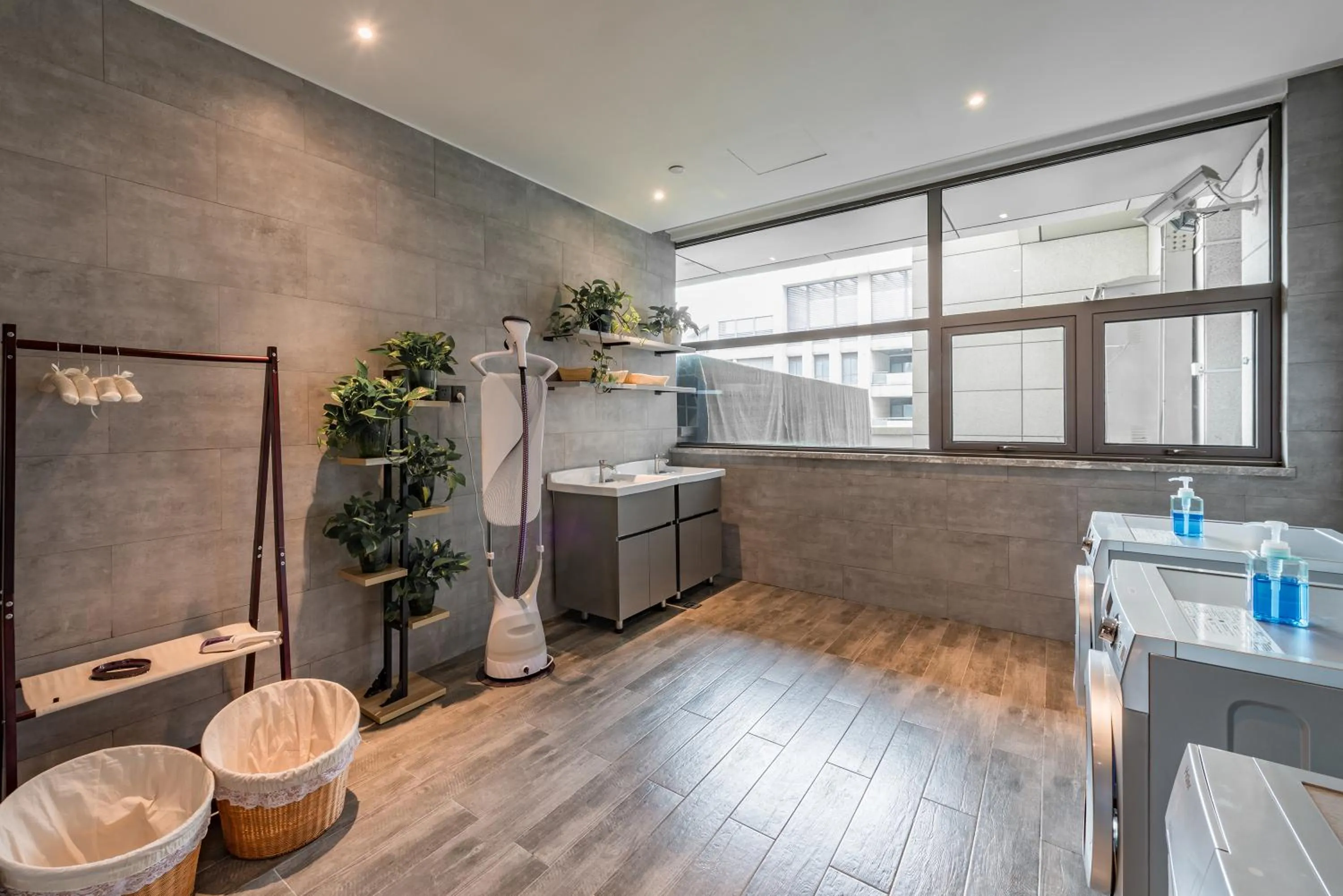 laundry in Yiting Hotel Yuanzhou, Shanghai