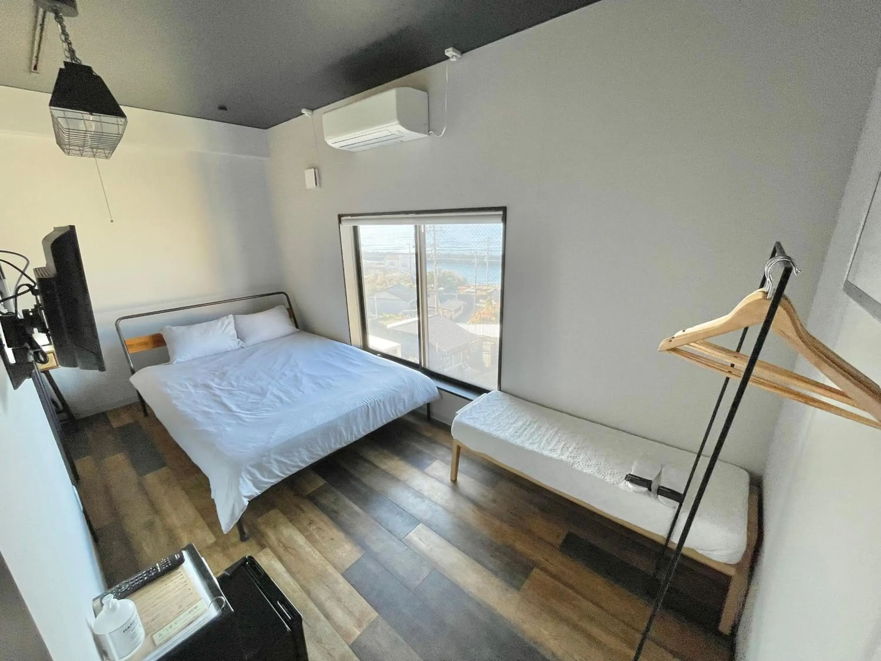 Double Room - single occupancy in Book Tea Bed IZUOSHIMA Double Room - single occupancy in Book Tea Bed IZUOSHIMA