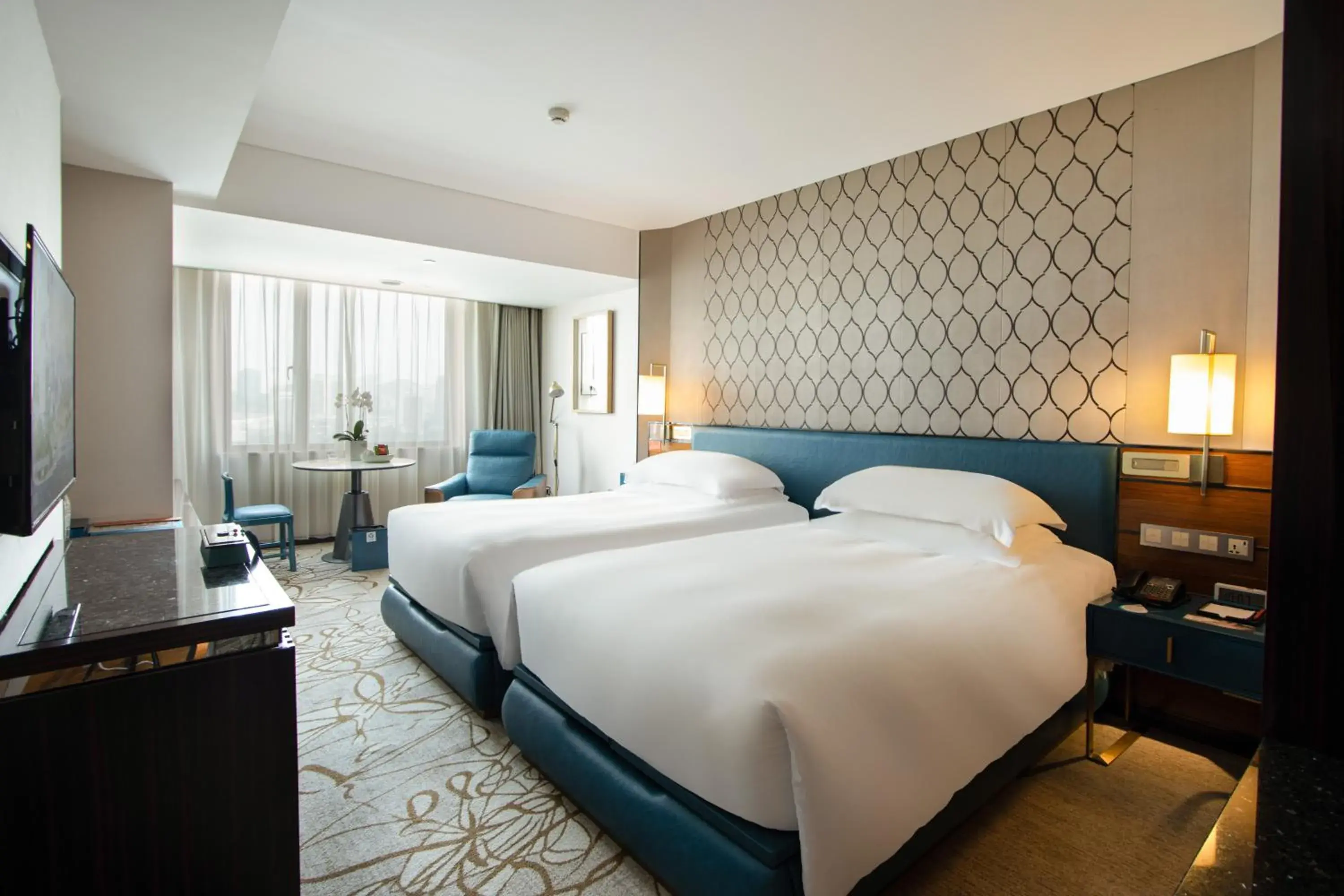 Bed in Xiamen Airlines Lakeside Hotel Bed in Xiamen Airlines Lakeside Hotel