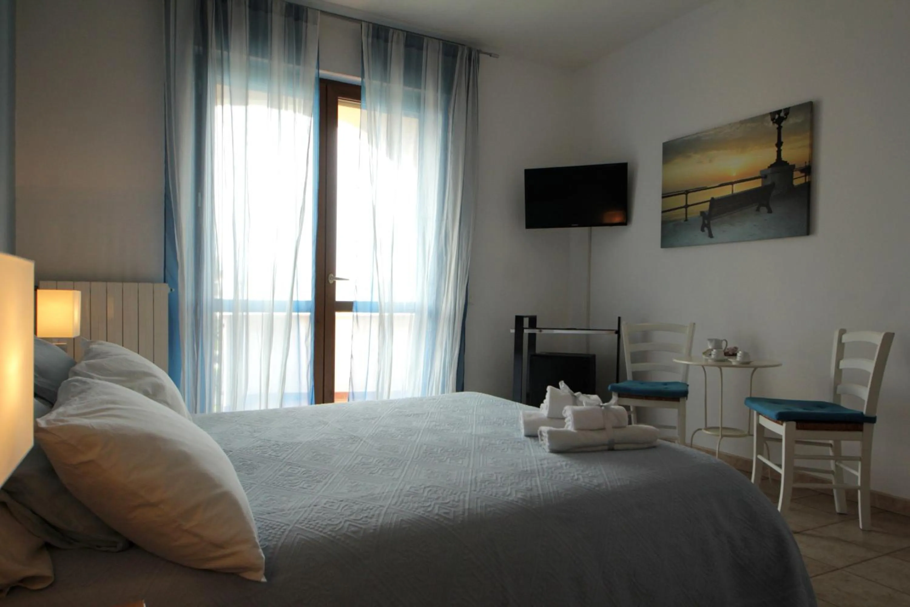 Bed in B&B La Rosa Blu