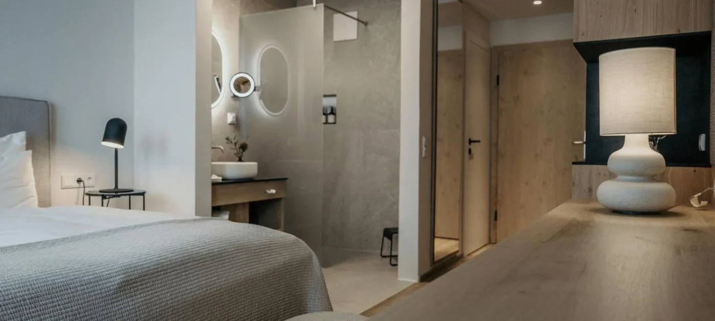 Photo of the whole room, Bed in Sonnhof Alpendorf - an adults only place