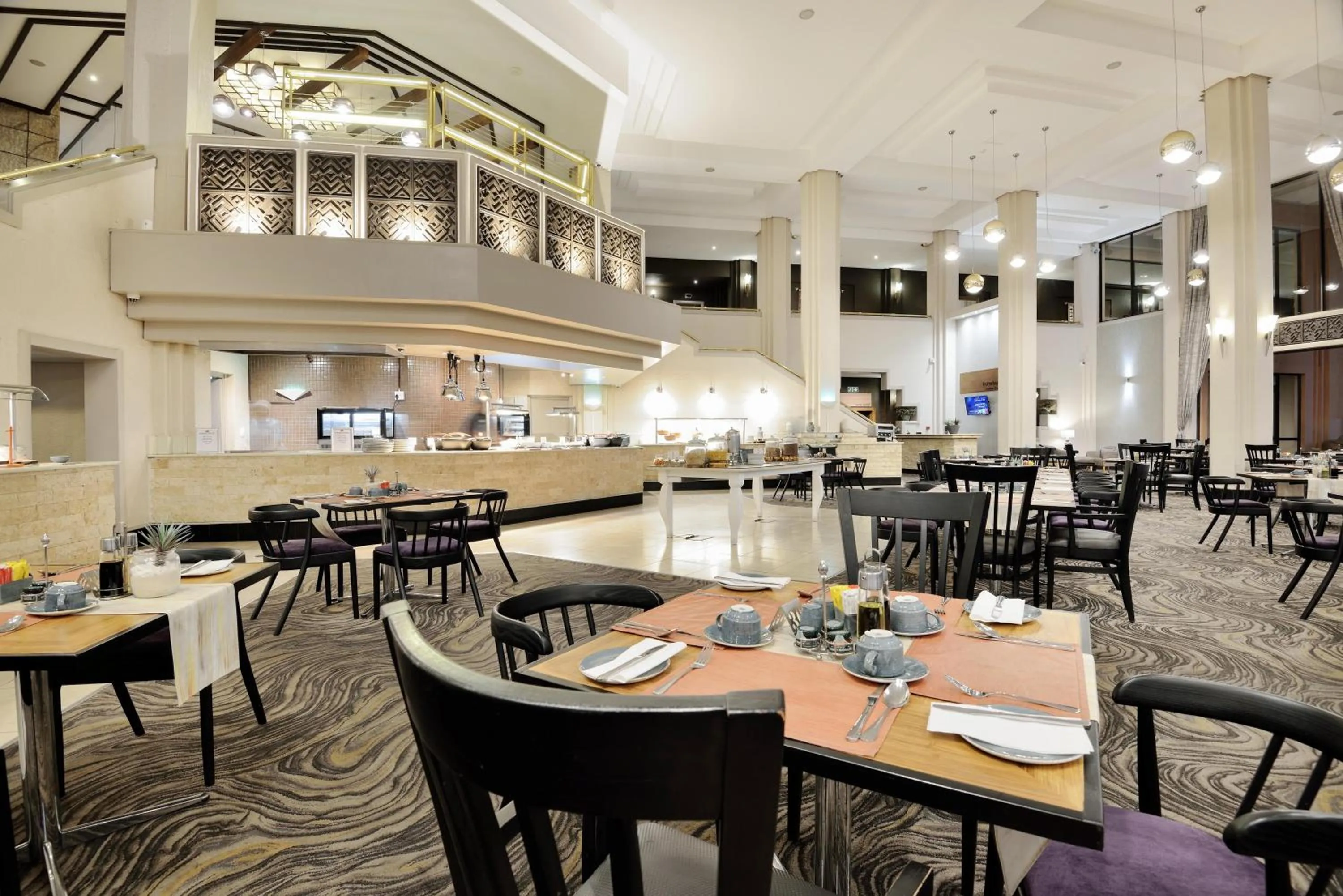 Restaurant/places to eat in Windhoek Country Club Resort