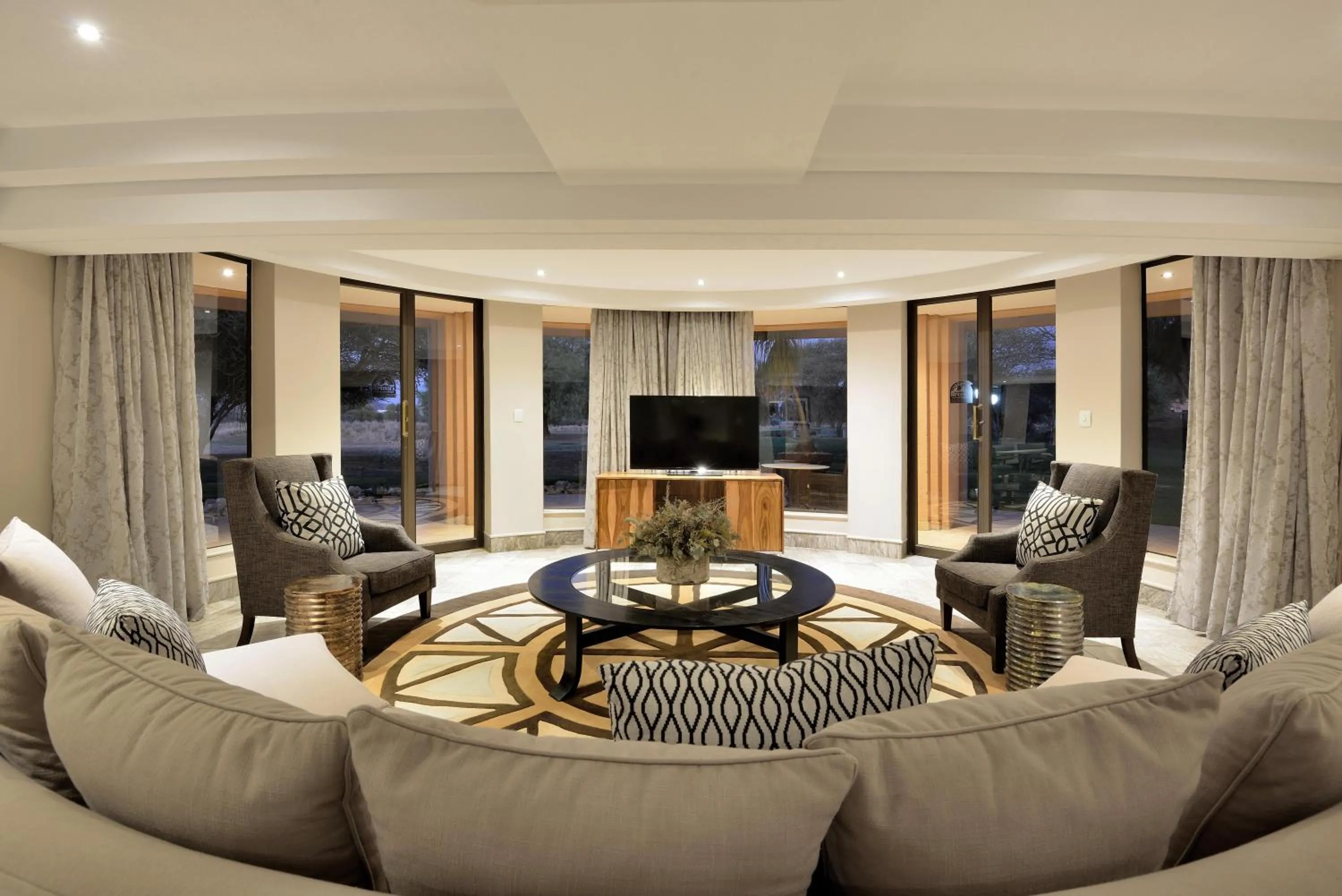 Photo of the whole room in Windhoek Country Club Resort