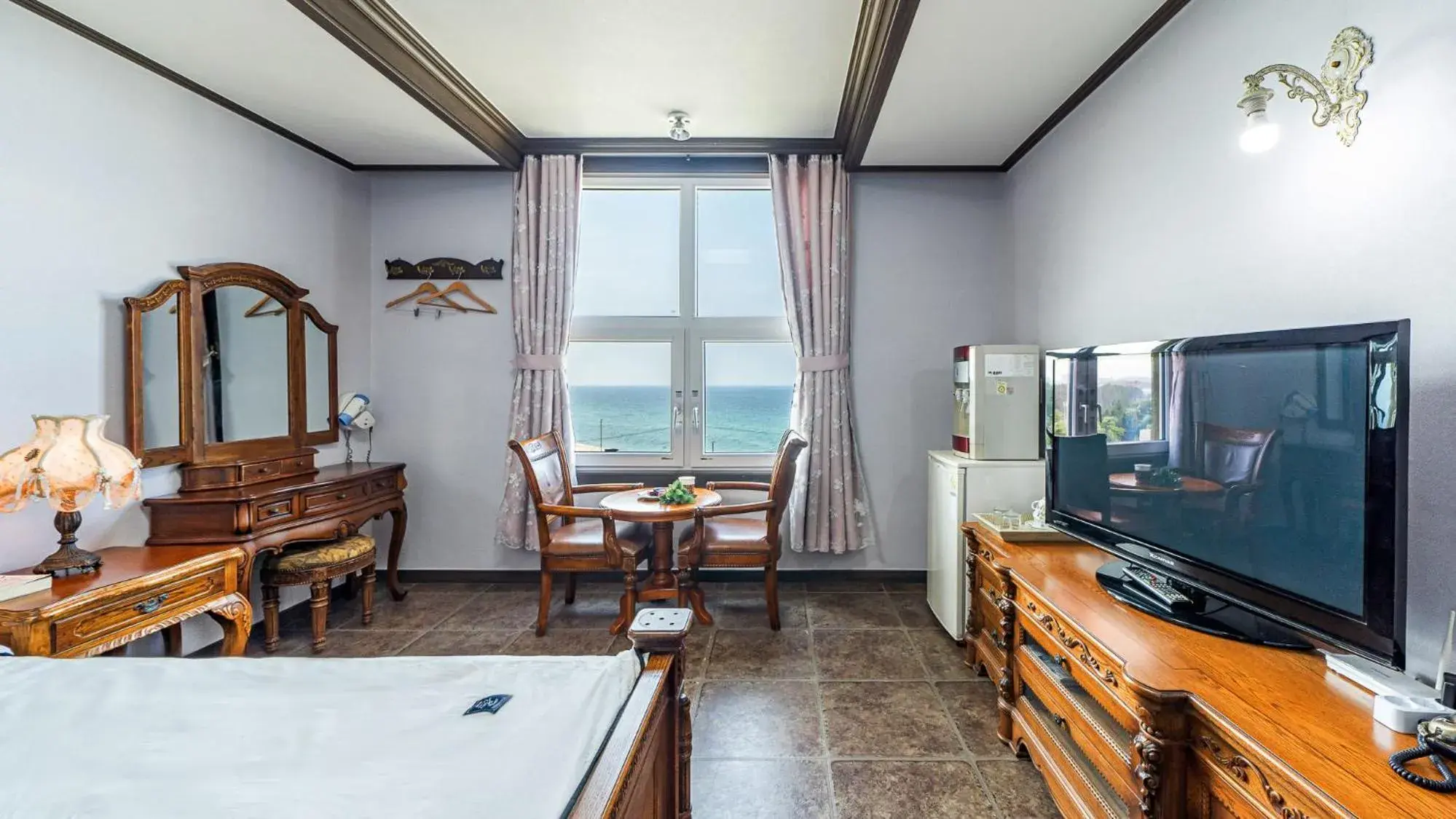 Standard Double Room in Pension Badawa Standard Double Room in Pension Badawa