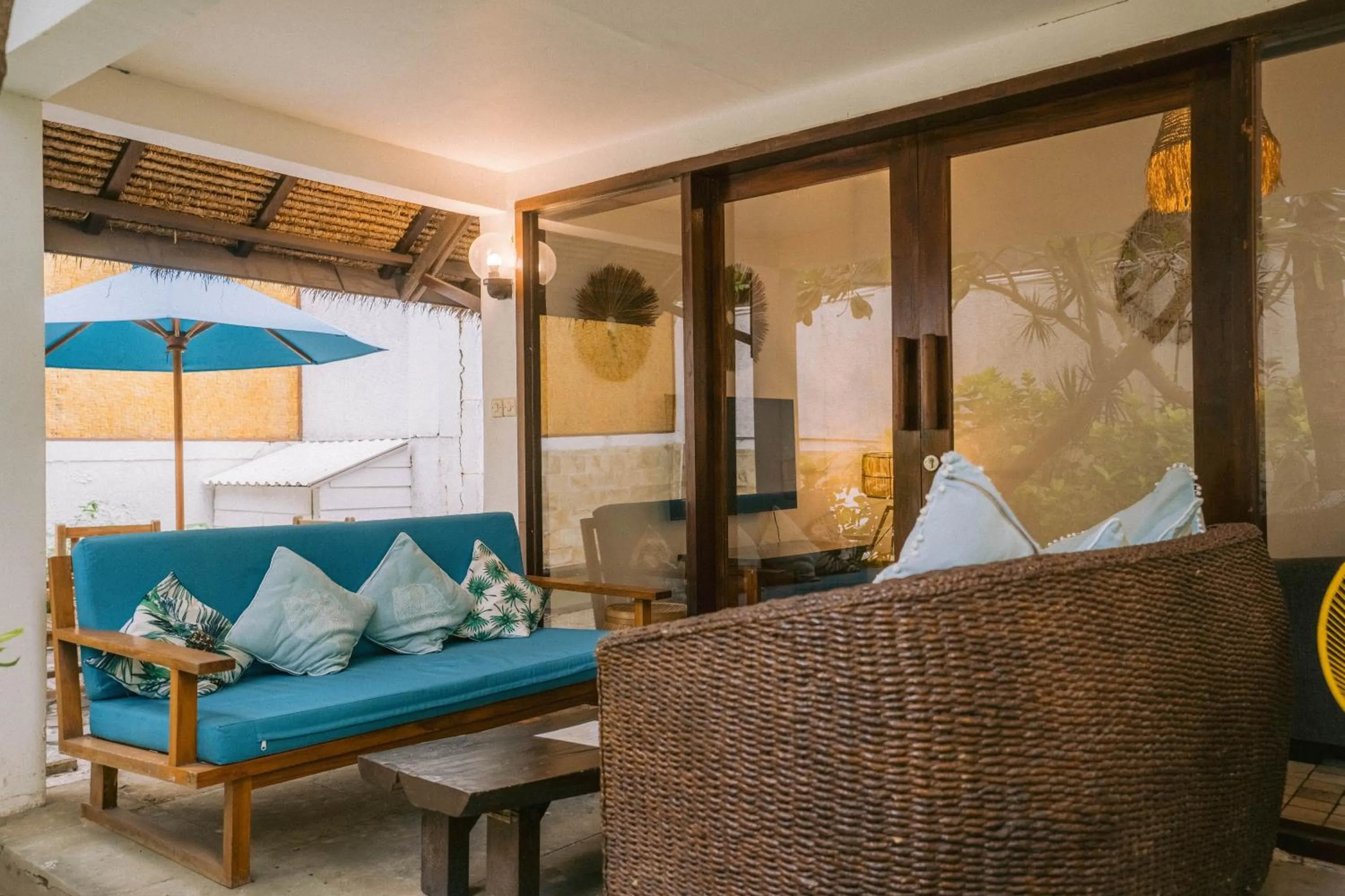 Balcony/Terrace in Tír na nÓg Beachfront Resort