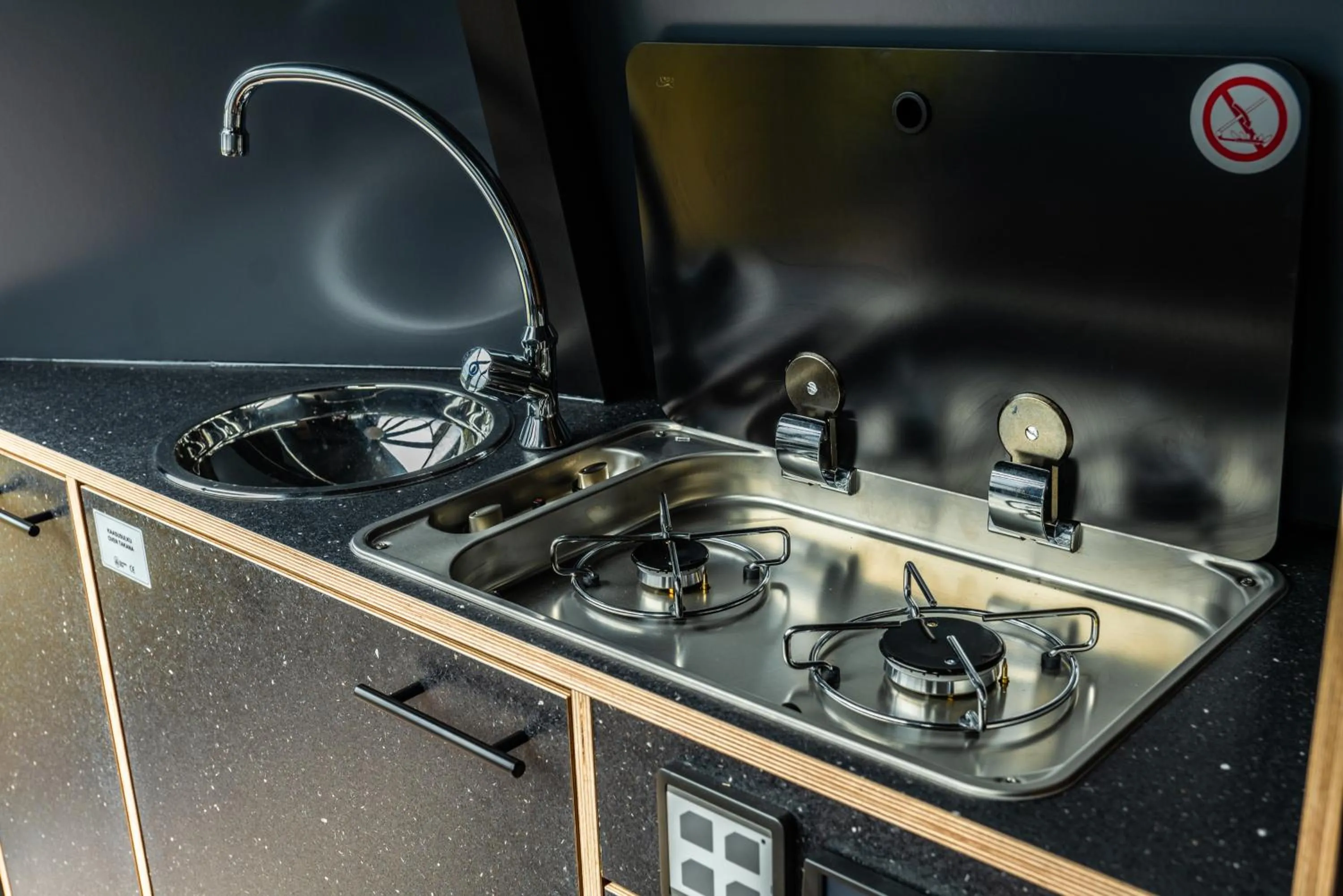 Kitchen or kitchenette in Arctic Guesthouse & Igloos