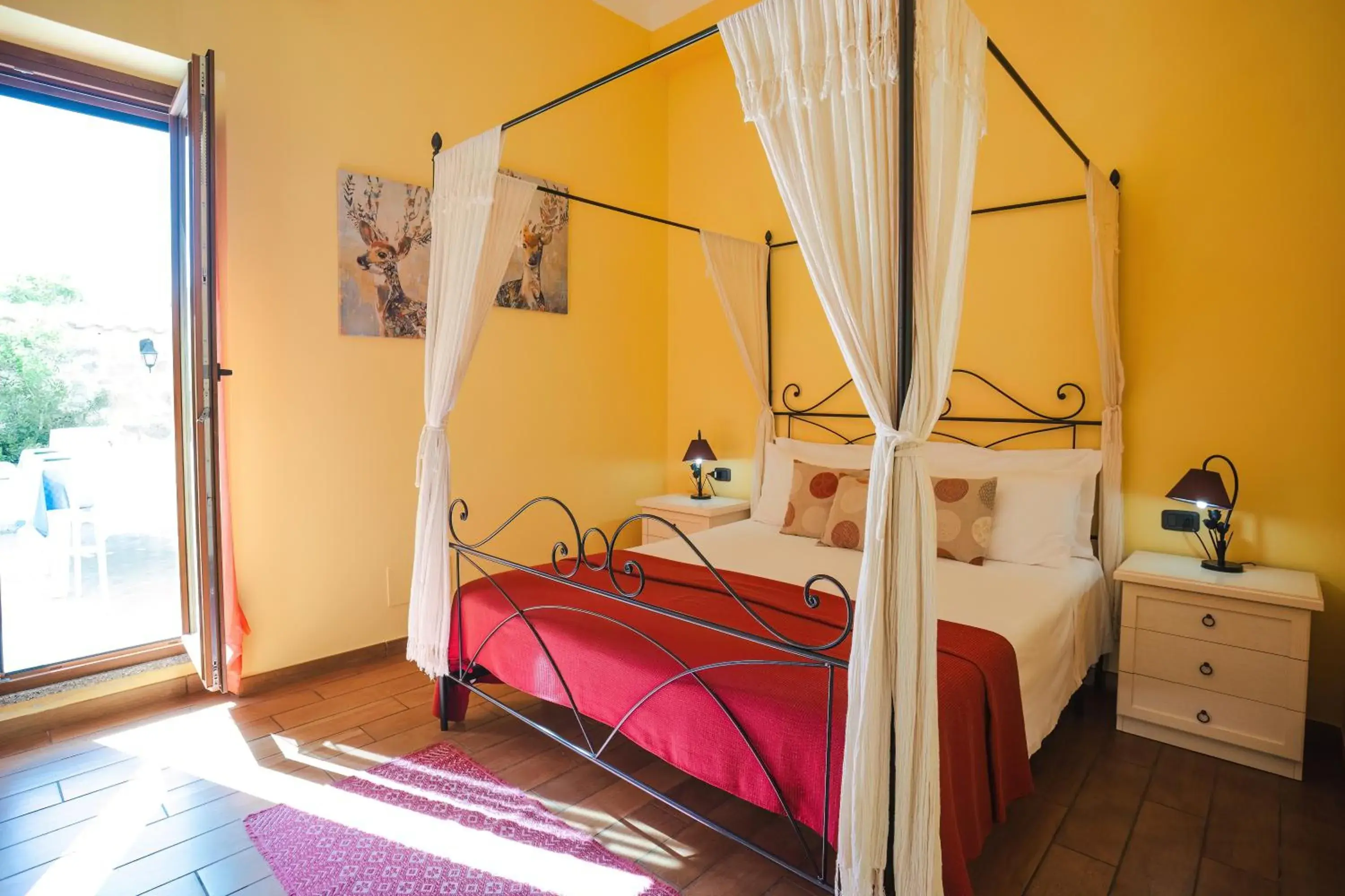 Family Room with Private Bathroom in B&B L'Albero Dei Limoni Family Room with Private Bathroom in B&B L'Albero Dei Limoni