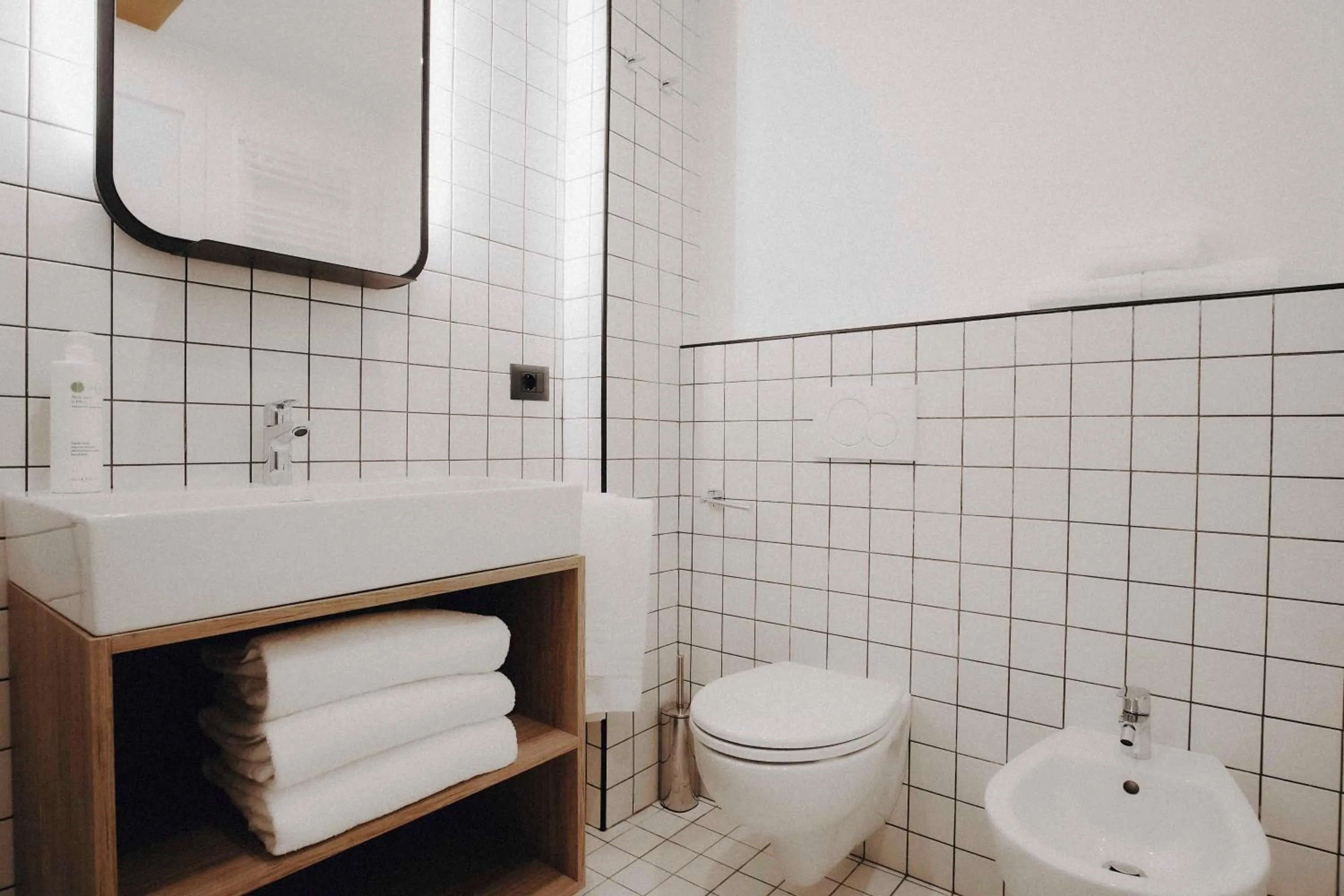 Bathroom in Aparthotel Colombo Roma