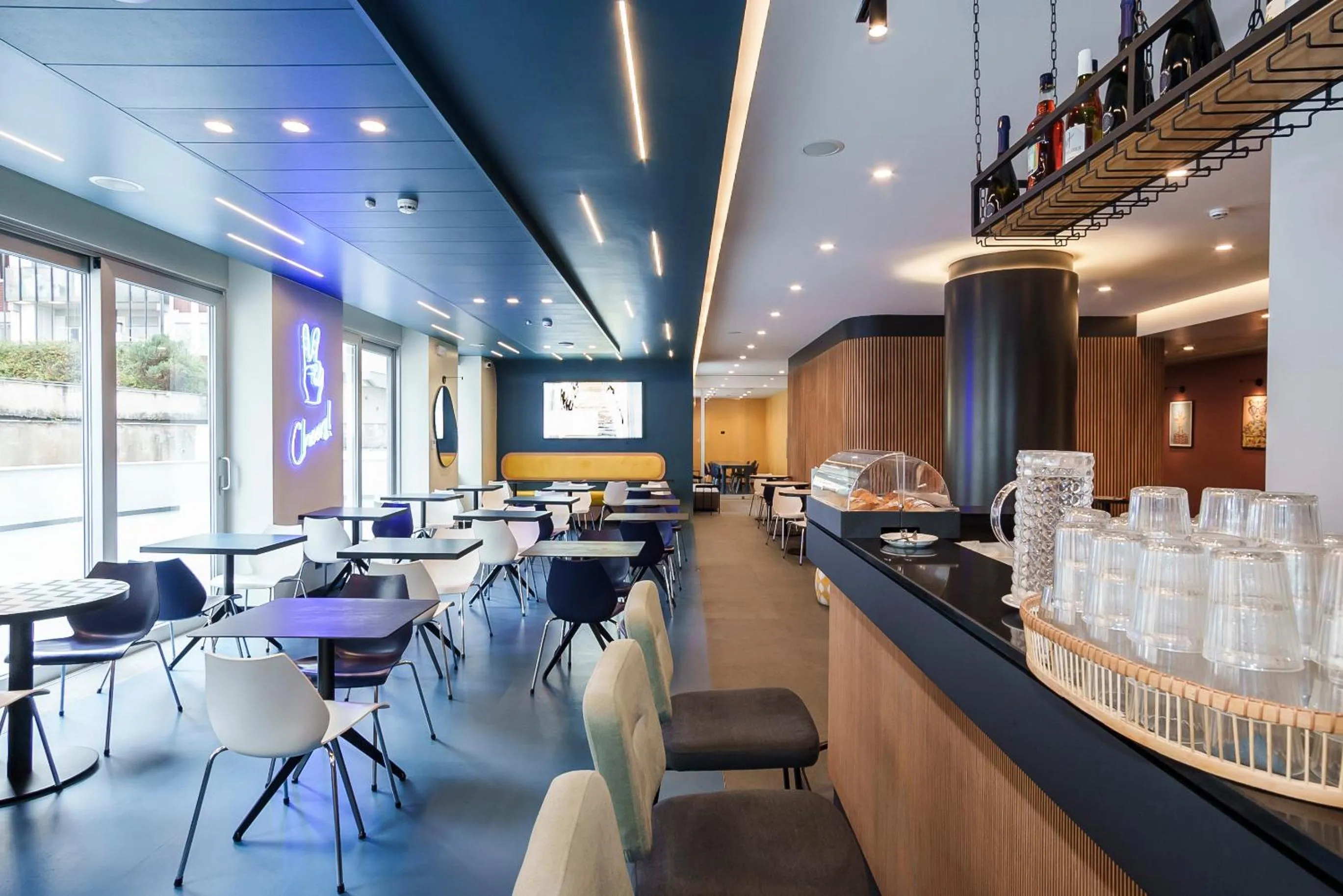 Lounge or bar in Aparthotel Colombo Roma