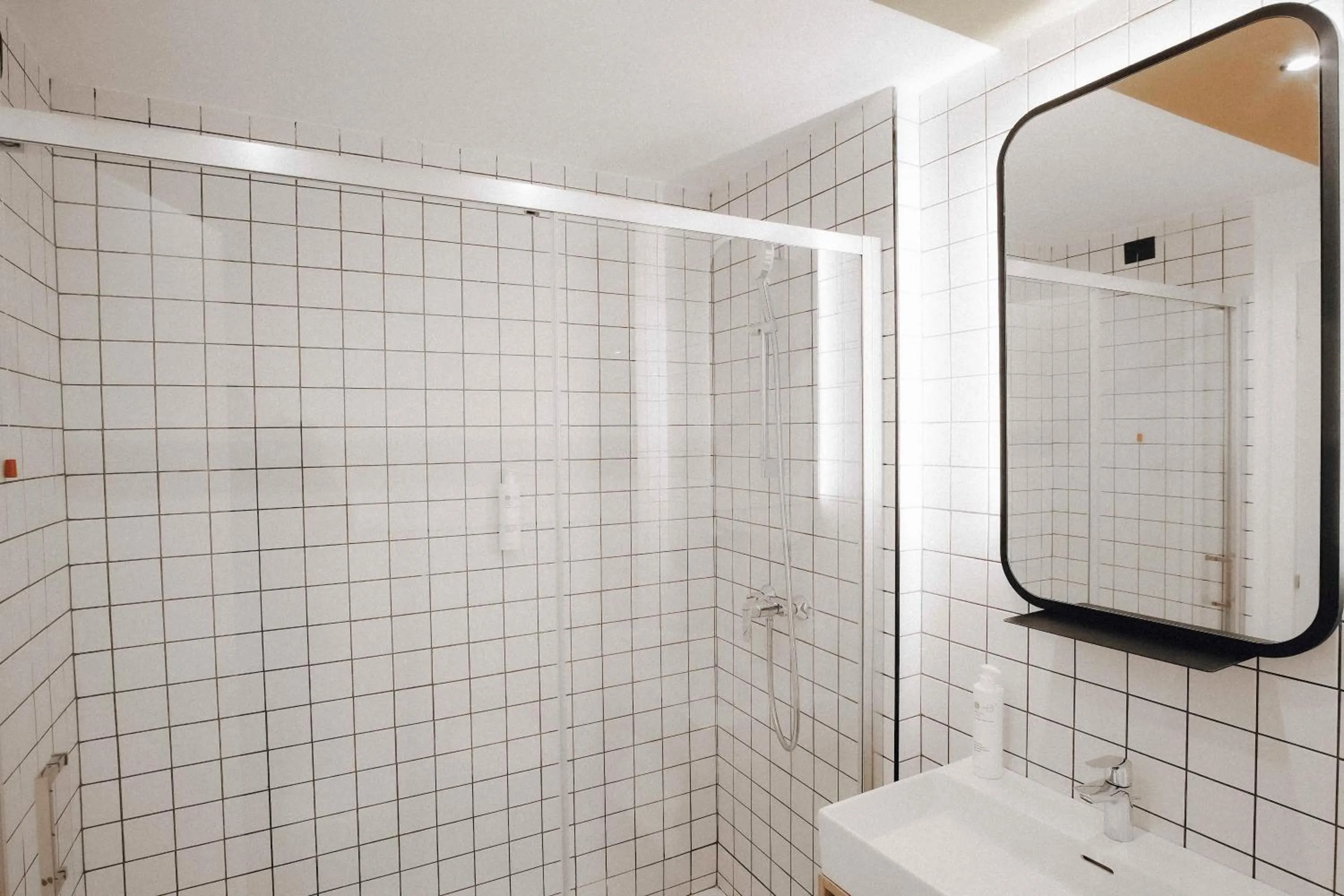 Shower in Aparthotel Colombo Roma