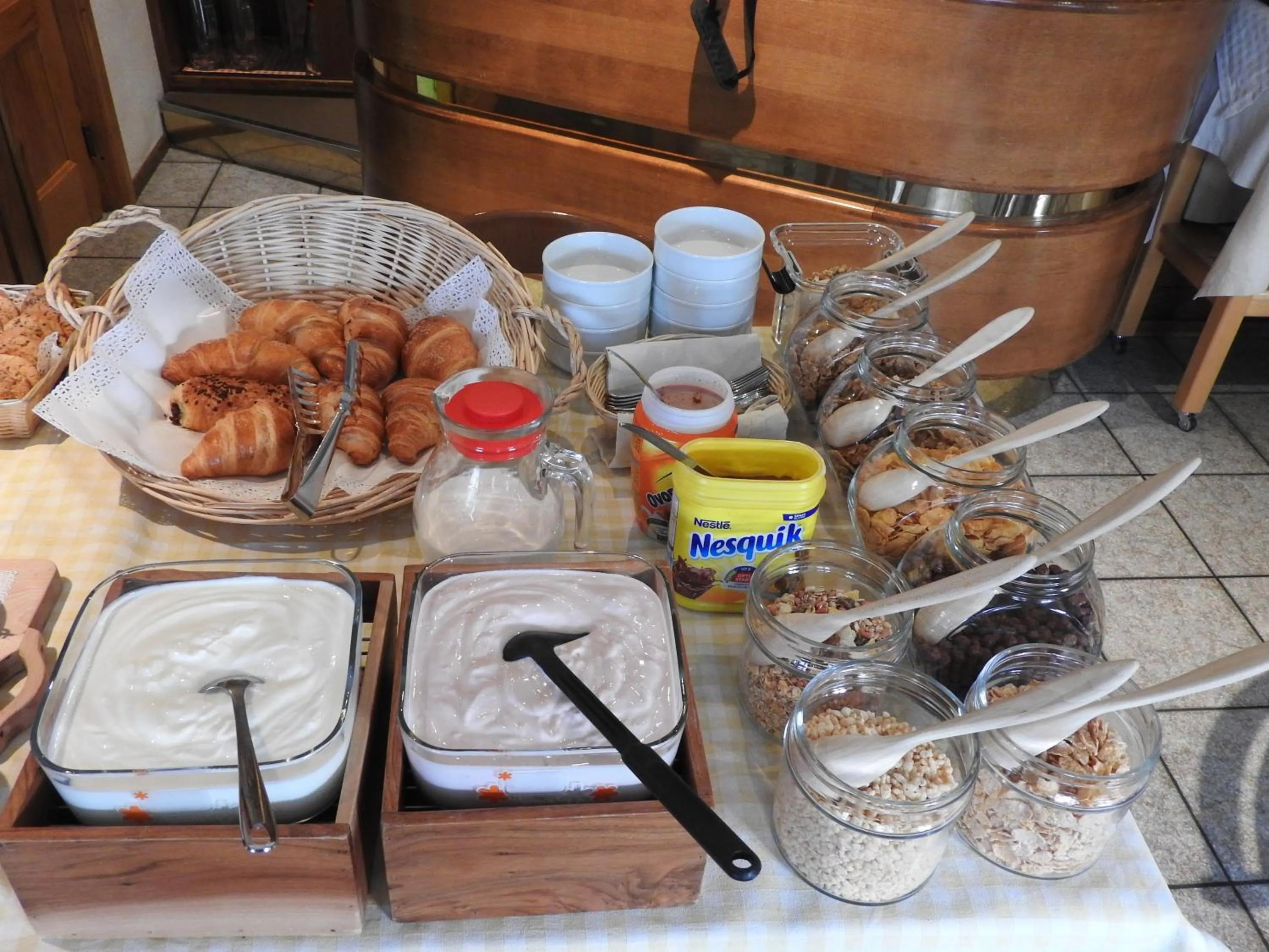 Food in Hotel Le Clocher