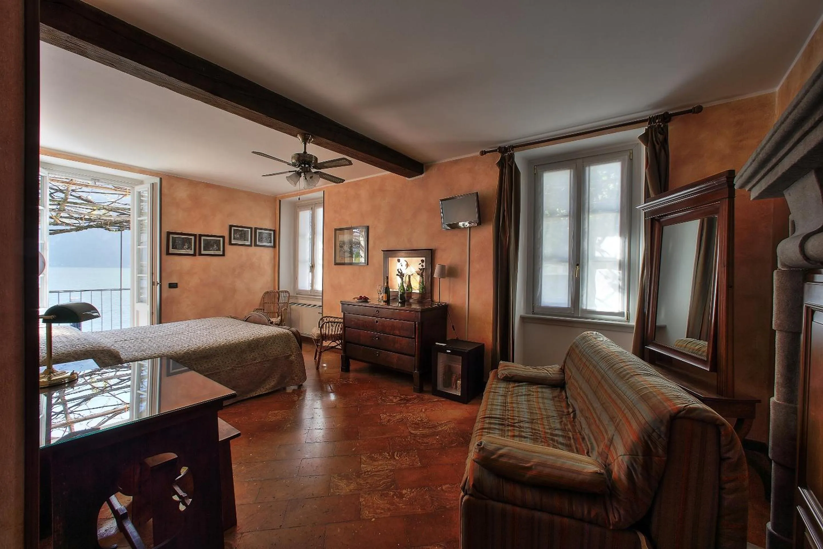 Photo of the whole room, Bed in Locanda La Pergola