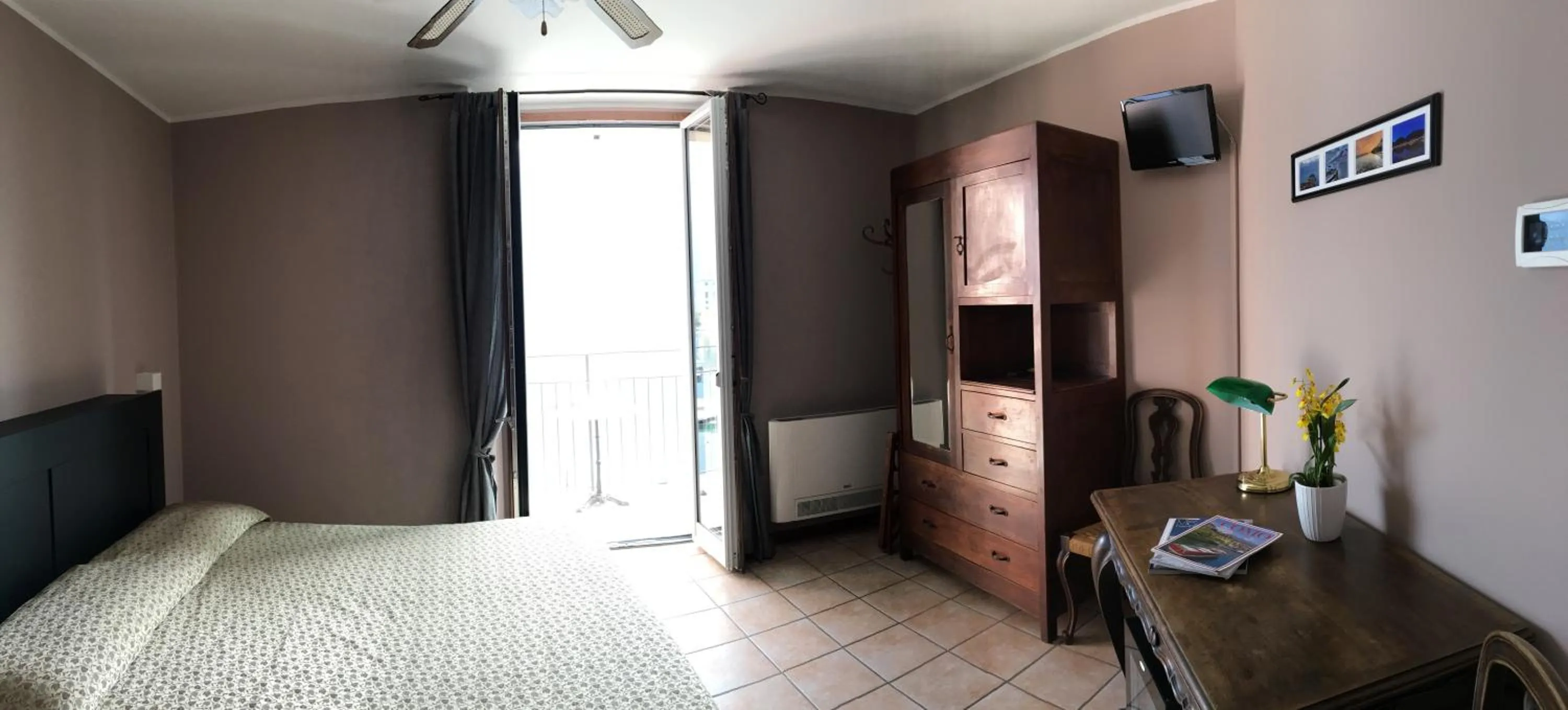 Photo of the whole room, Bed in Locanda La Pergola