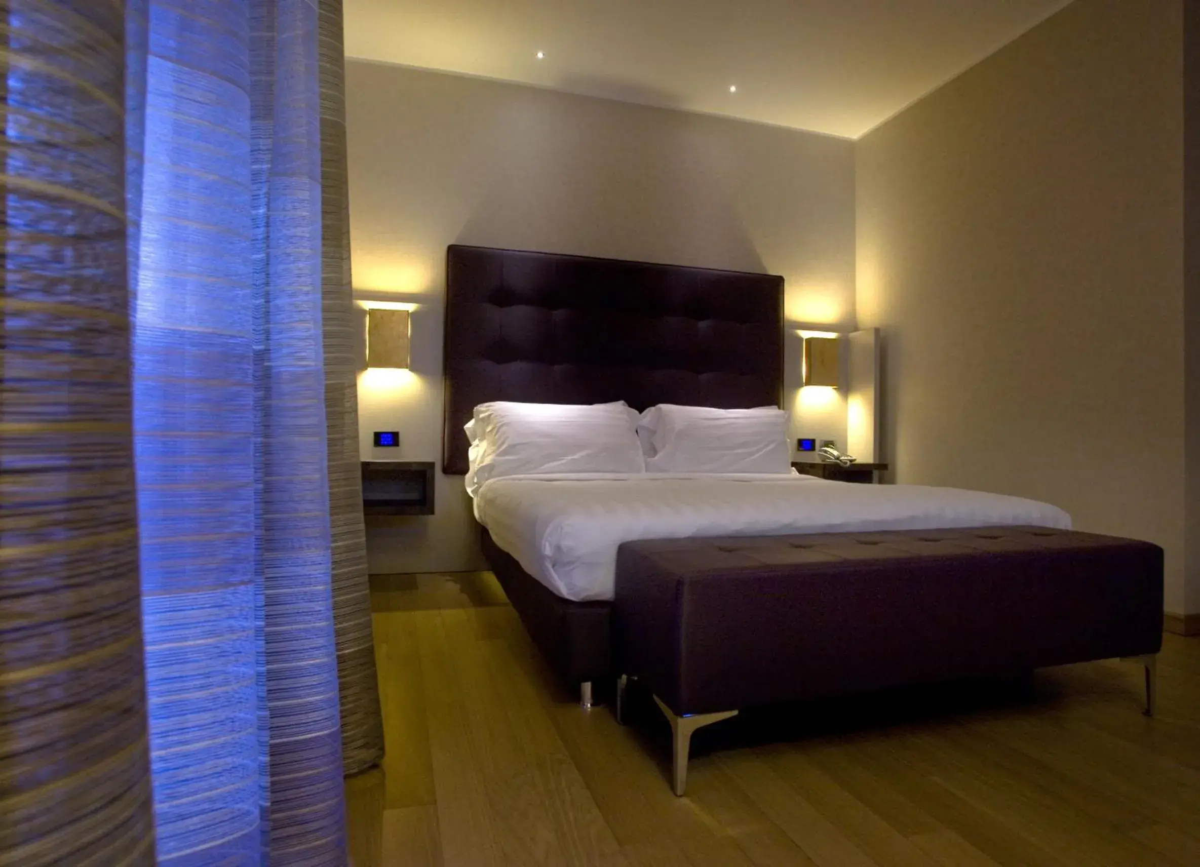 Bed in Rome Airport Hotel Fiumicino Bed in Rome Airport Hotel Fiumicino