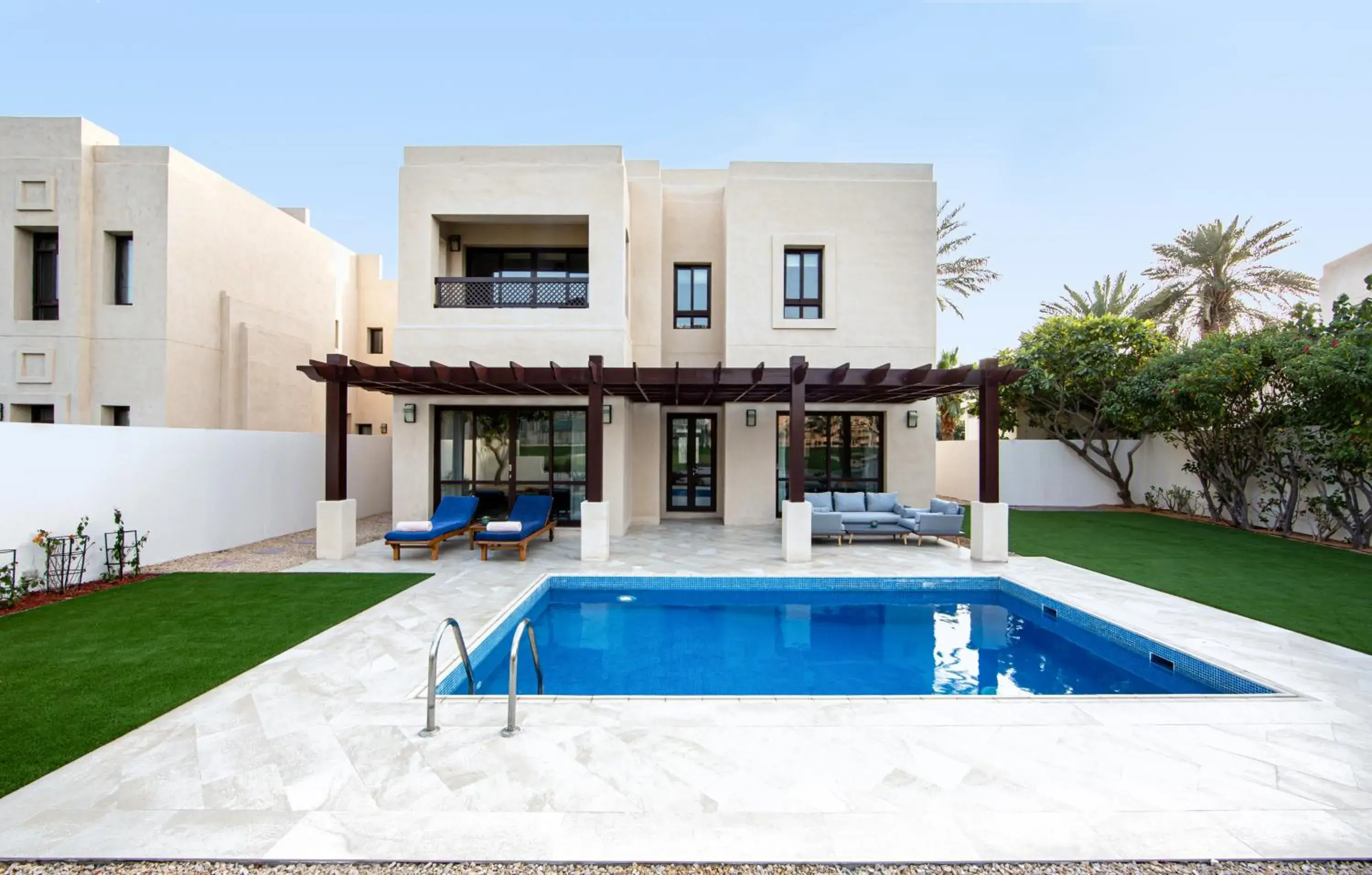 Property building in Elara & Golf Villas - curated by Park Hyatt Dubai Property building in Elara & Golf Villas - curated by Park Hyatt Dubai
