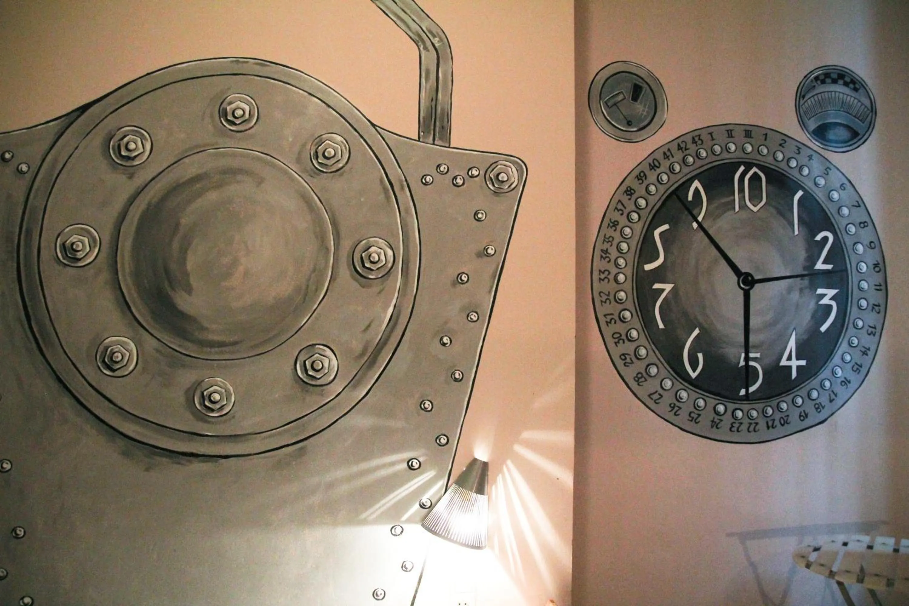 Decorative detail in Sunflower Hostel Berlin