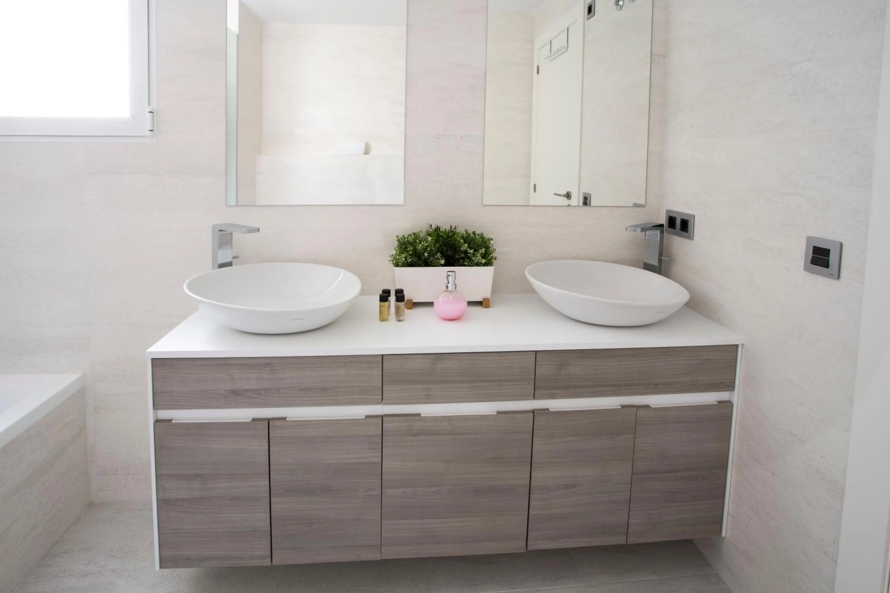 Bathroom in HQ Rooms Apartments San Vicente