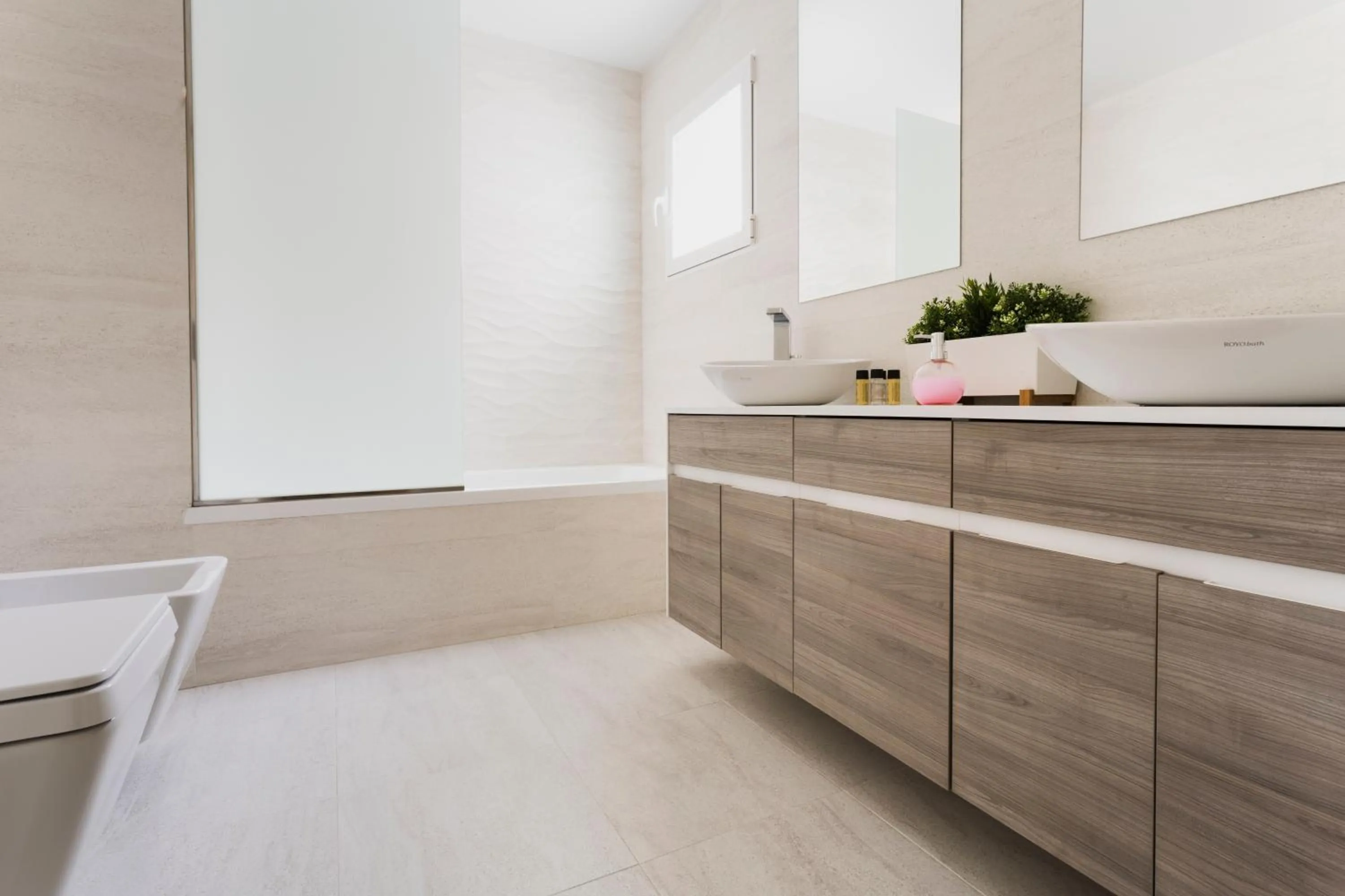 Bathroom in HQ Rooms Apartments San Vicente