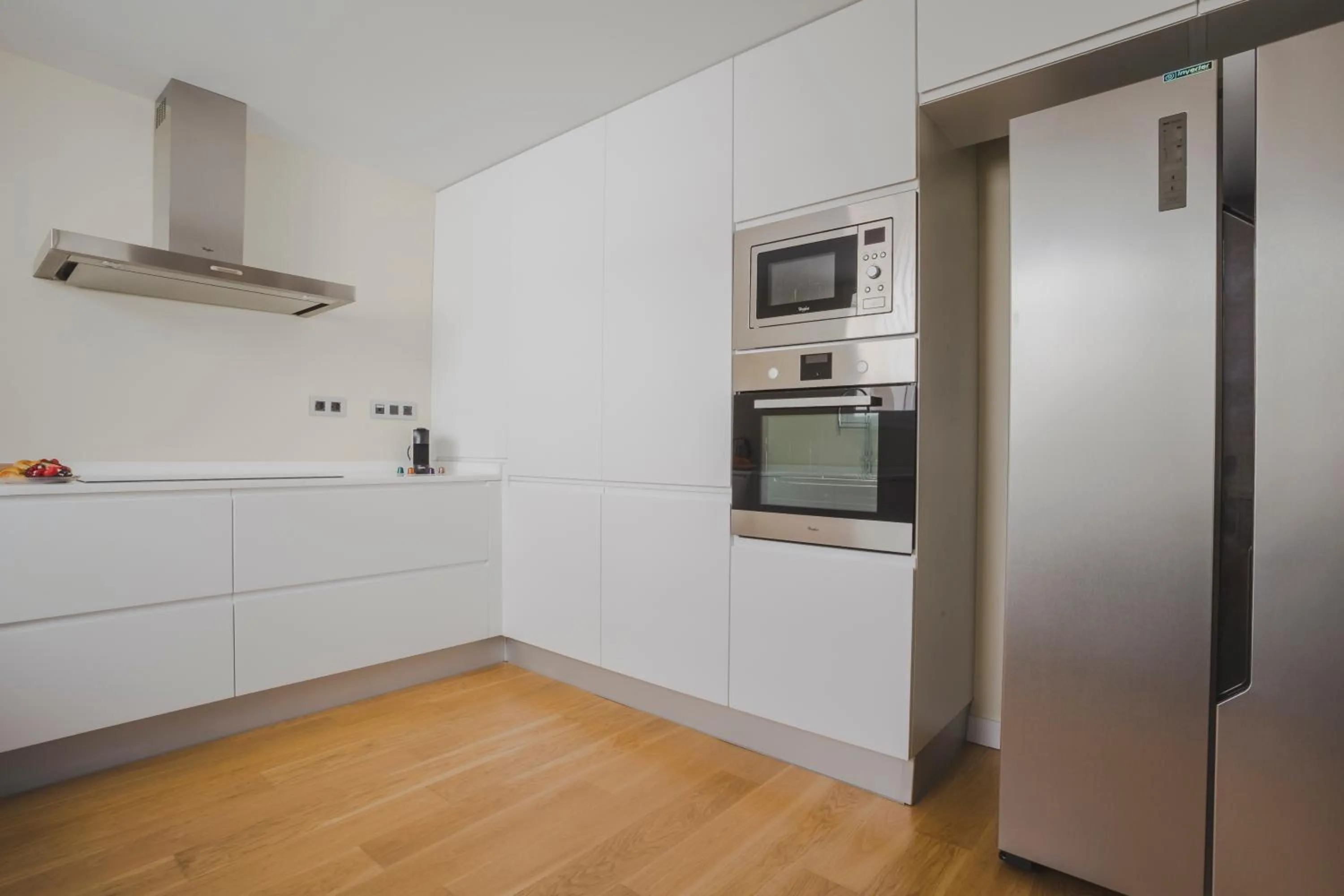 Food and drinks in HQ Rooms Apartments San Vicente