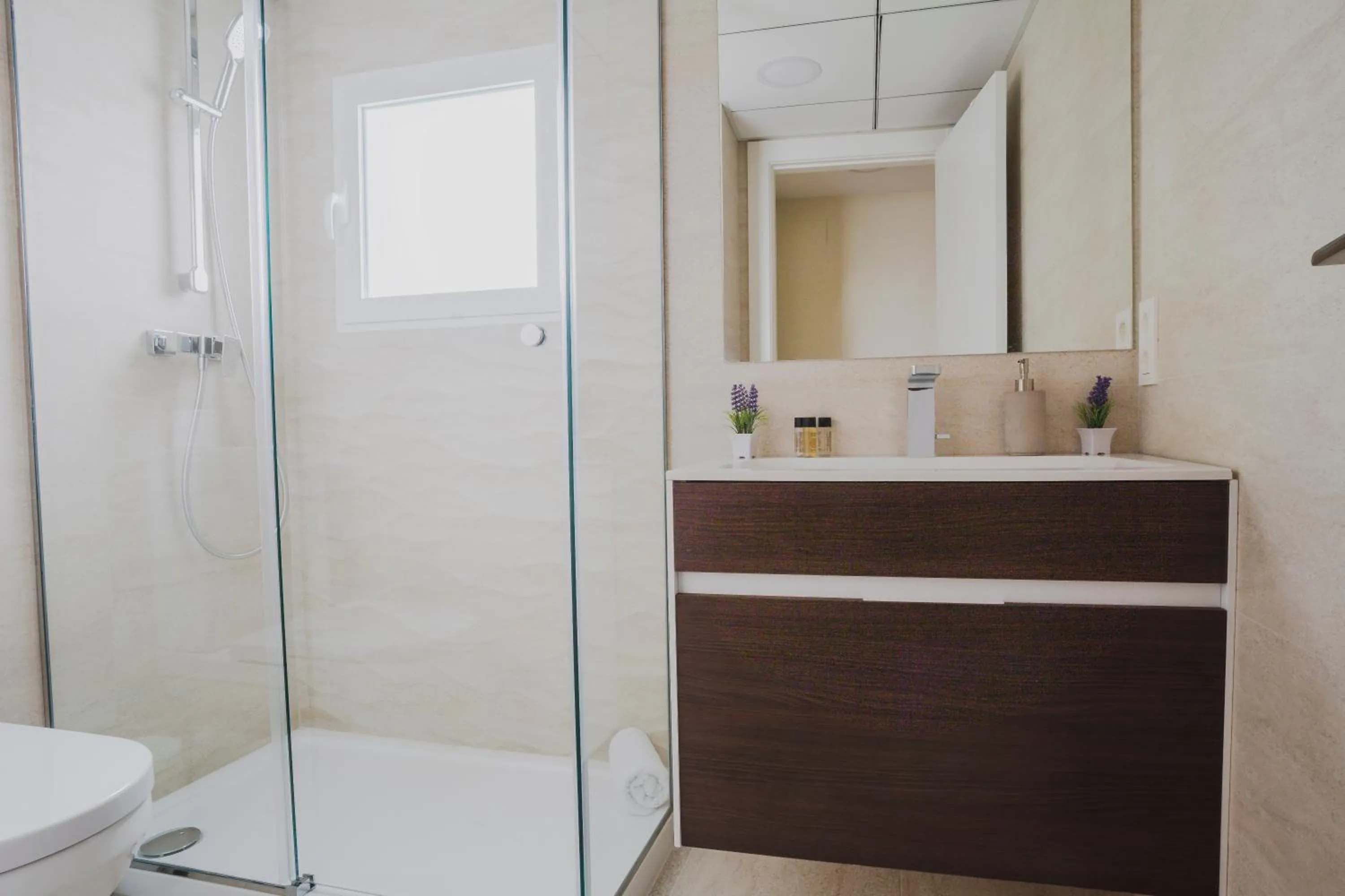 Bathroom in HQ Rooms Apartments San Vicente