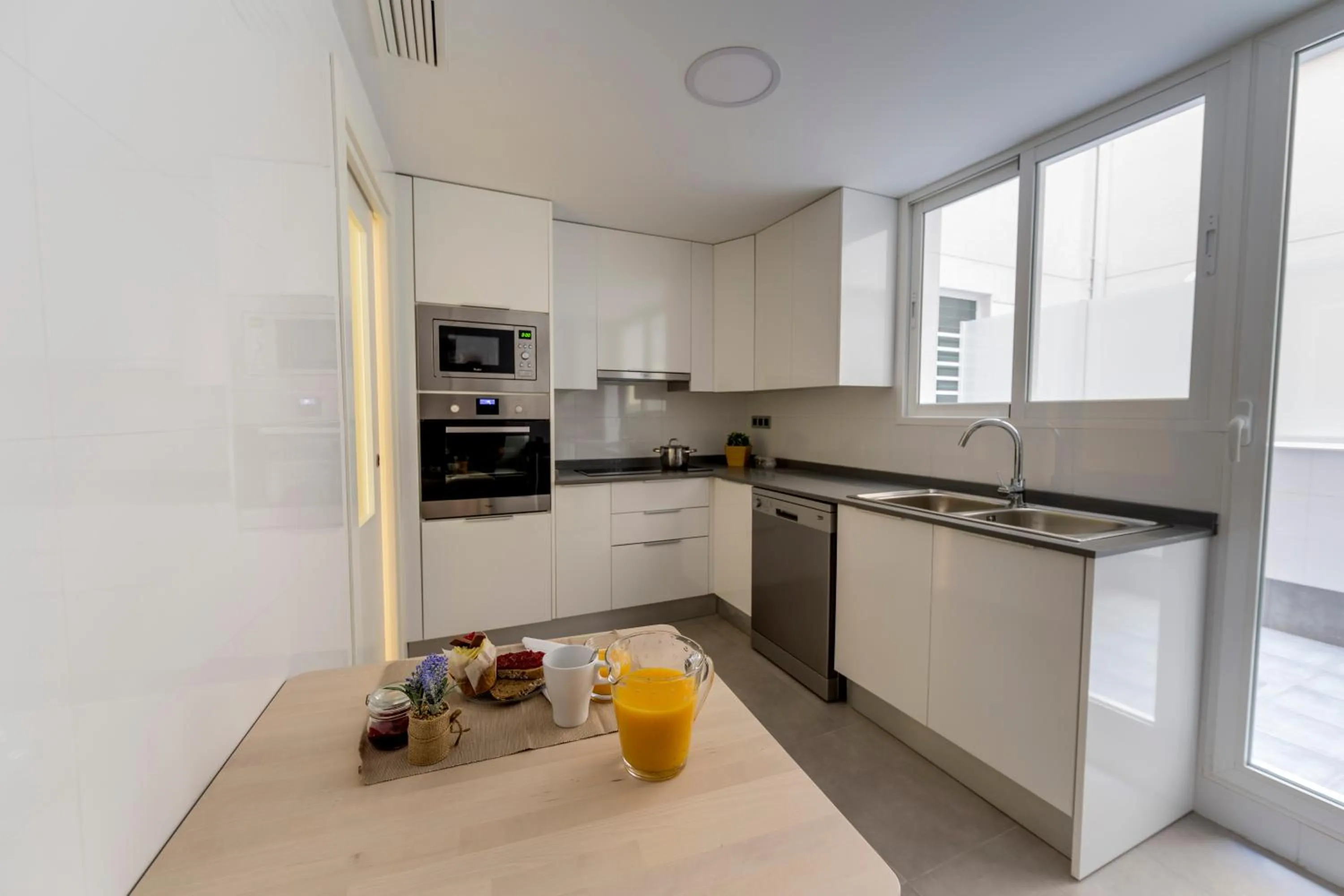 HQ Rooms Apartments San Vicente